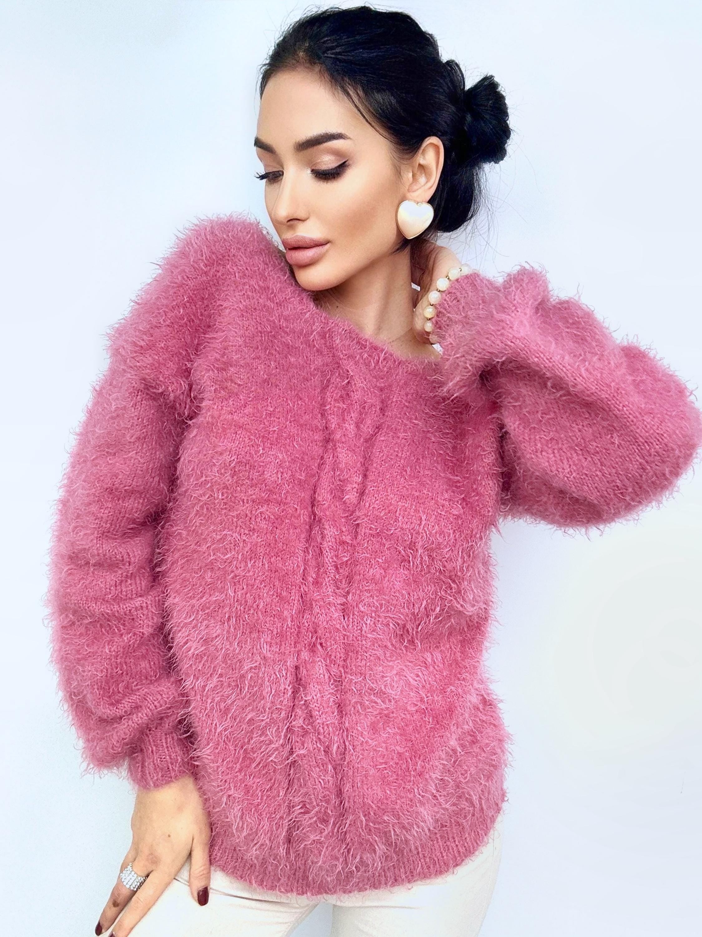 Hand knit Pink Powder wool FREE soft fluffy body friendly sweater Open back Deep V-neckline Analogue of angora pullover Loose fit oversize