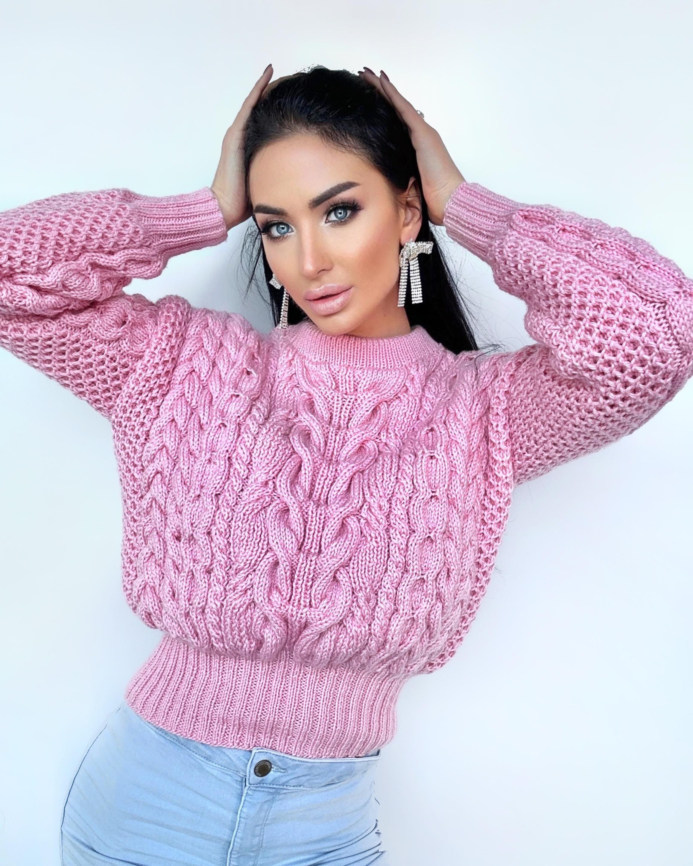 Pink crop soft merino mixture knitted Sweater Women Hand Knitted Jumper Cable Knit Loose Knit Oversized High Waist Knitted Sweater