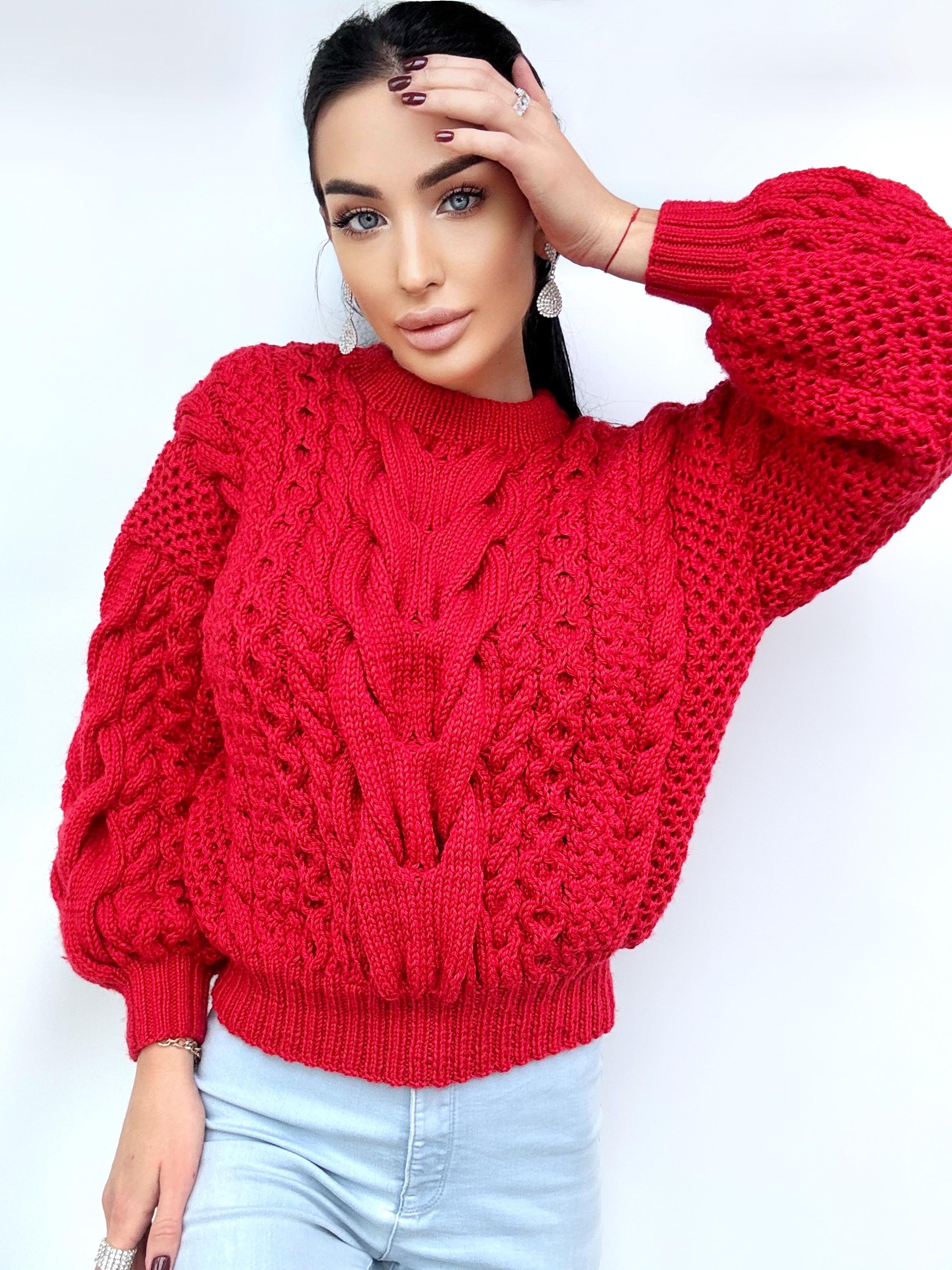 Red knit wool sweater women Chinky knit oversize Knitted jumper 7/8 sleeve Cable knitting Loose knit Oversized Womens Christmas red sweater