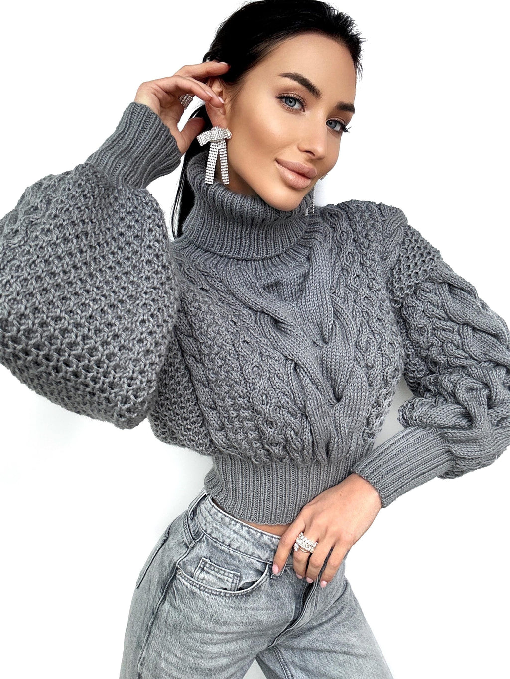 Crop hand knitted dark grey wool sweater Chunky Knit Turtleneck Oversized Pullover Women's Cable knit Jumper cozy wool winter sweater
