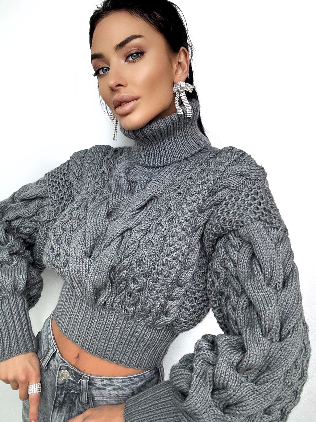 Crop hand knitted dark grey wool sweater Chunky Knit Turtleneck Oversized Pullover Women's Cable knit Jumper cozy wool winter sweater