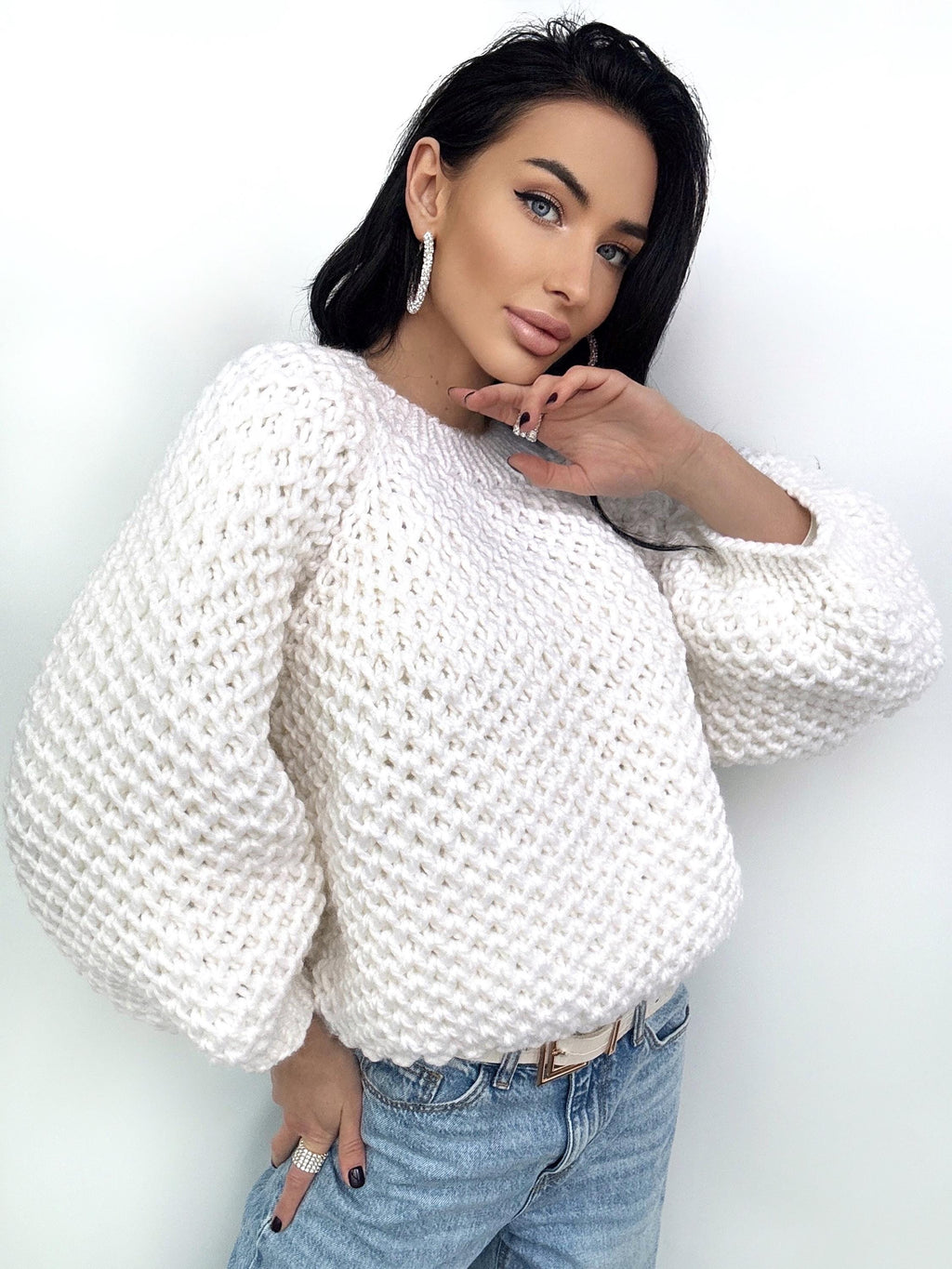 Cable knit crop Alpaca wool mixture Milk White sweater Hand knit Pastel cropped sweater Chunky knitted Fall jumper Oversized pullover