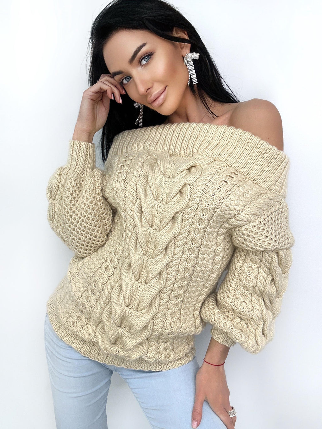 Light beige Caramel pastel hand knit wool sweater woman Cable hand knit sweater Loose pullover Oversized chunky knit bulky off shoulder