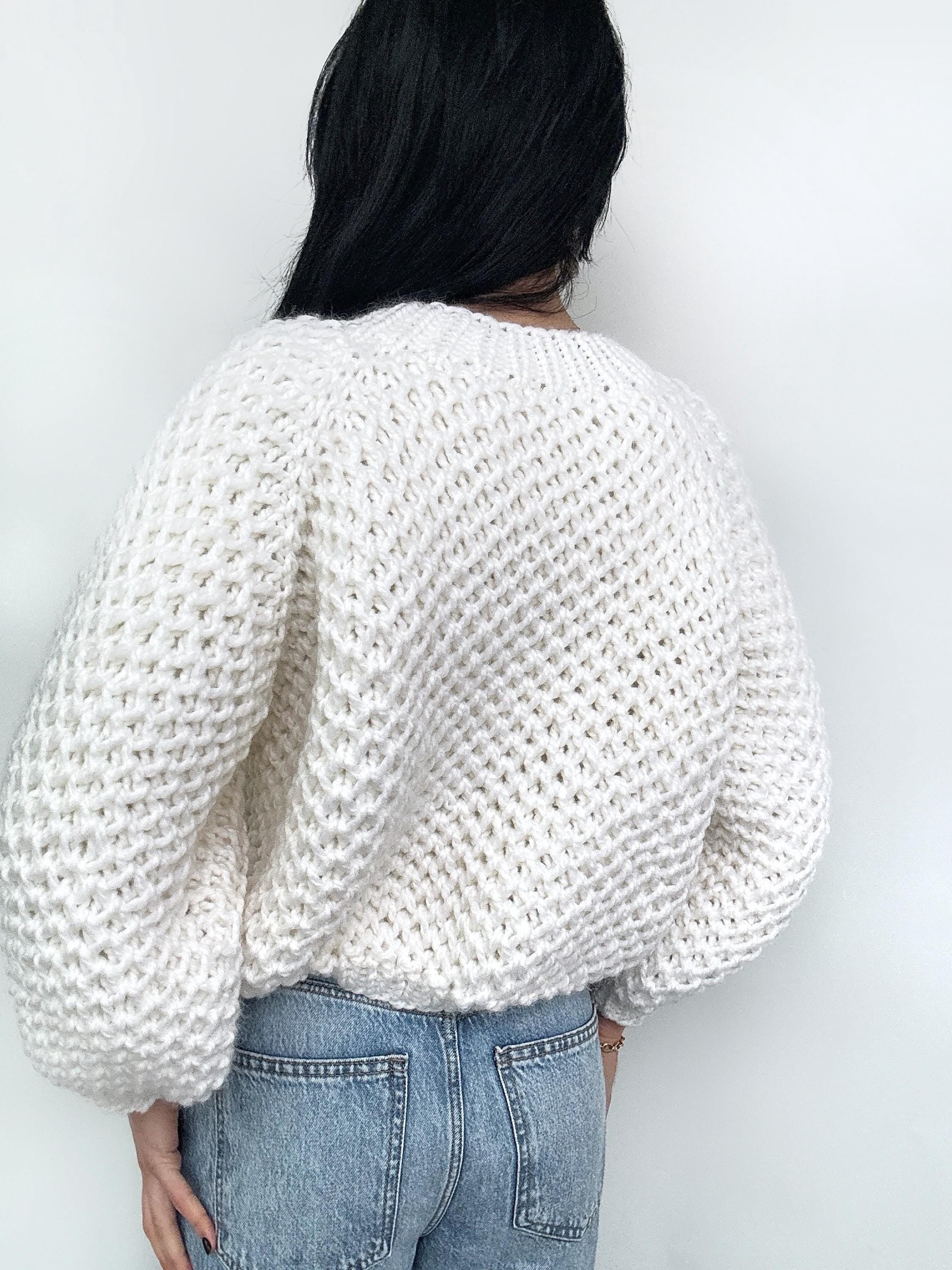 Cable knit crop Alpaca wool mixture Milk White sweater Hand knit Pastel cropped sweater Chunky knitted Fall jumper Oversized pullover