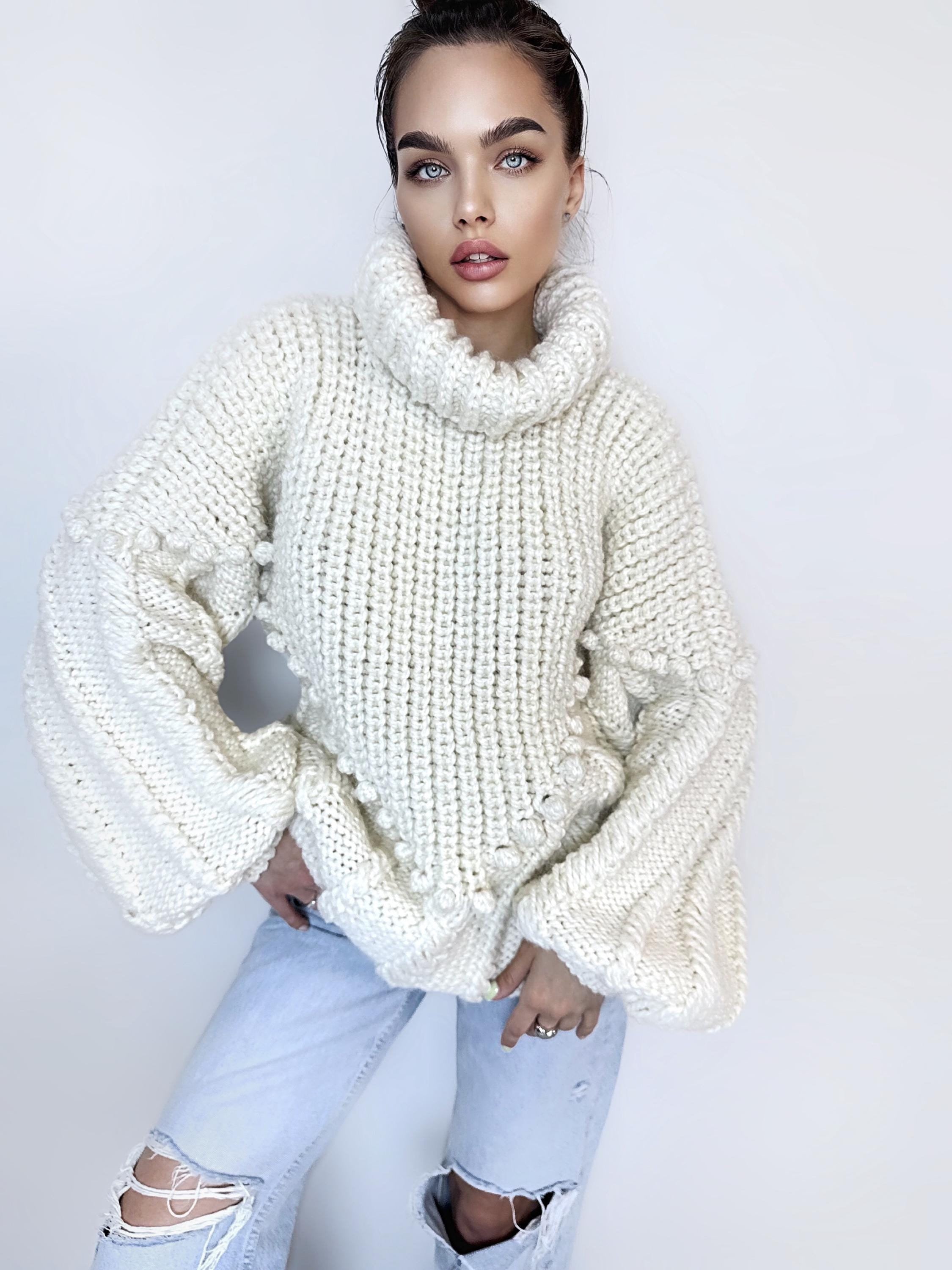 Chunky hand knit Big White Milk Cream alpaca wool sweater Cable knit pullover high collar Knitted turtleneck Super Bulky Sweater dress