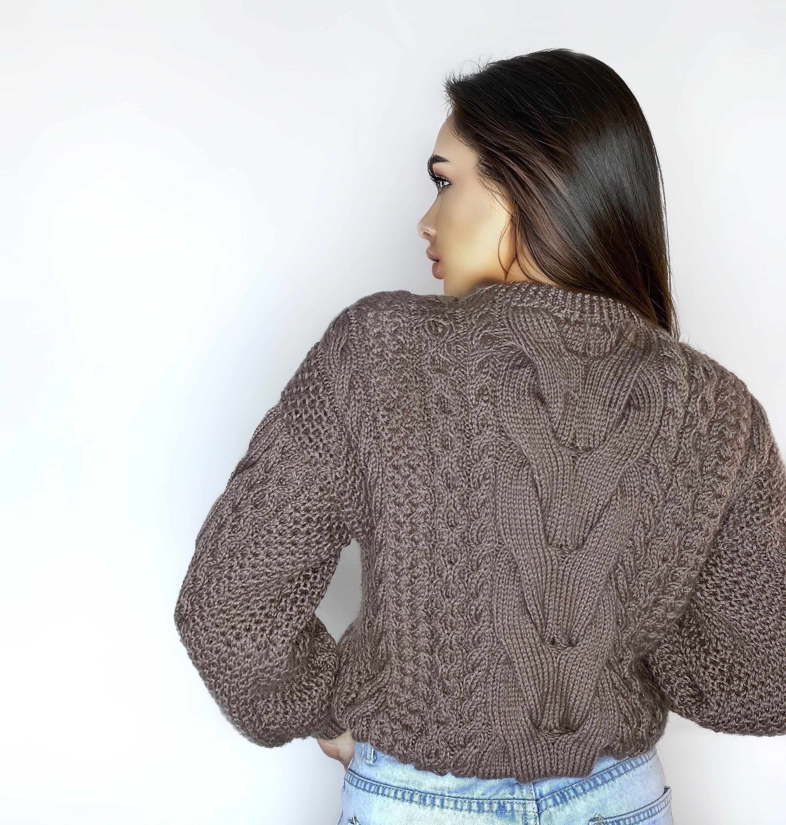 Hand knit Light brown Beige Pastel soft wool sweater for women Three-quarter sleeve Chunky merino wool oversize sweater Cable knit pullover