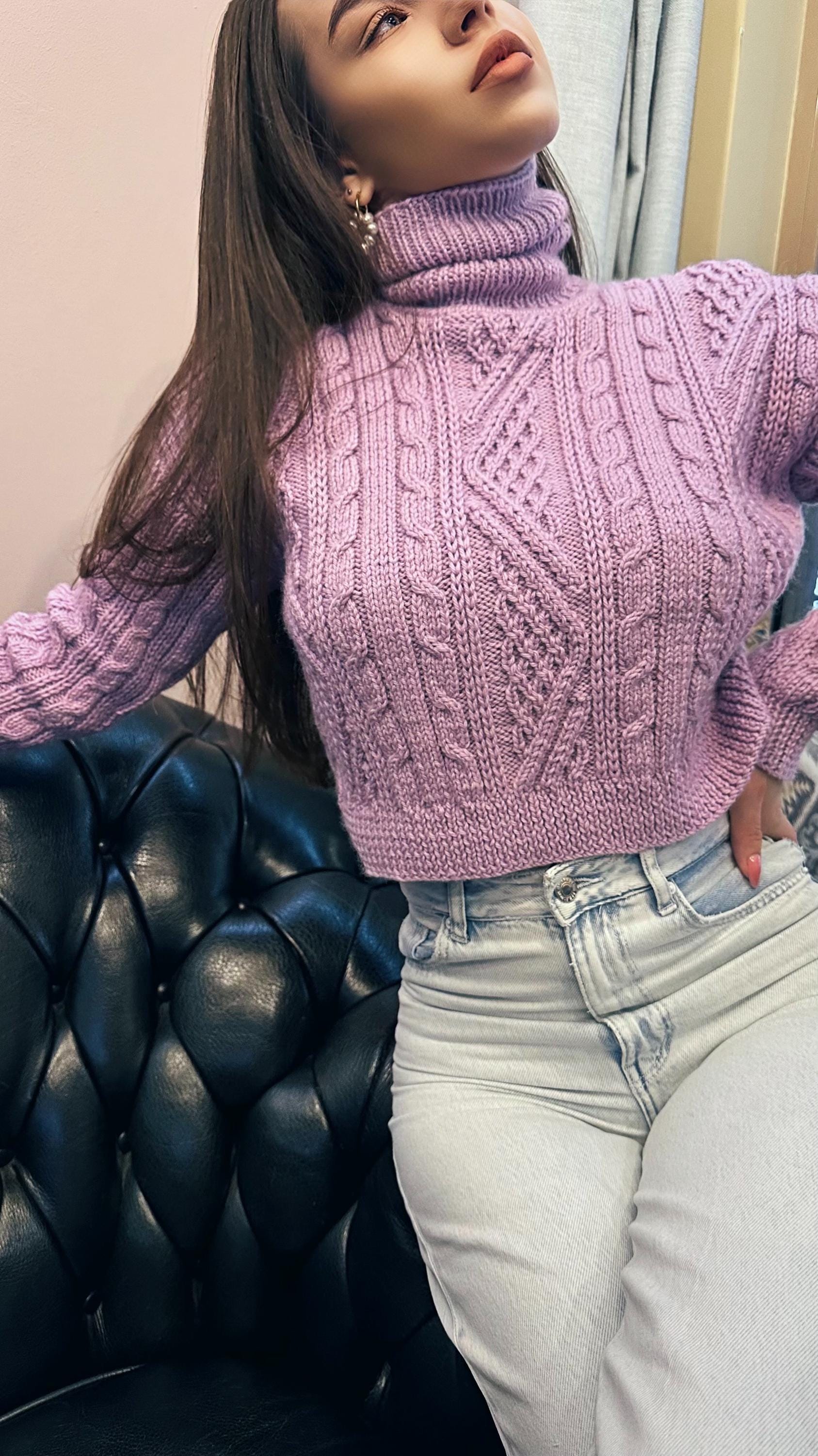Hand knit crop-sweater Chunky knit turtleneck pullover Oversize cozy sweater Women cable knit sweater Lilac Pink Short pullover Top