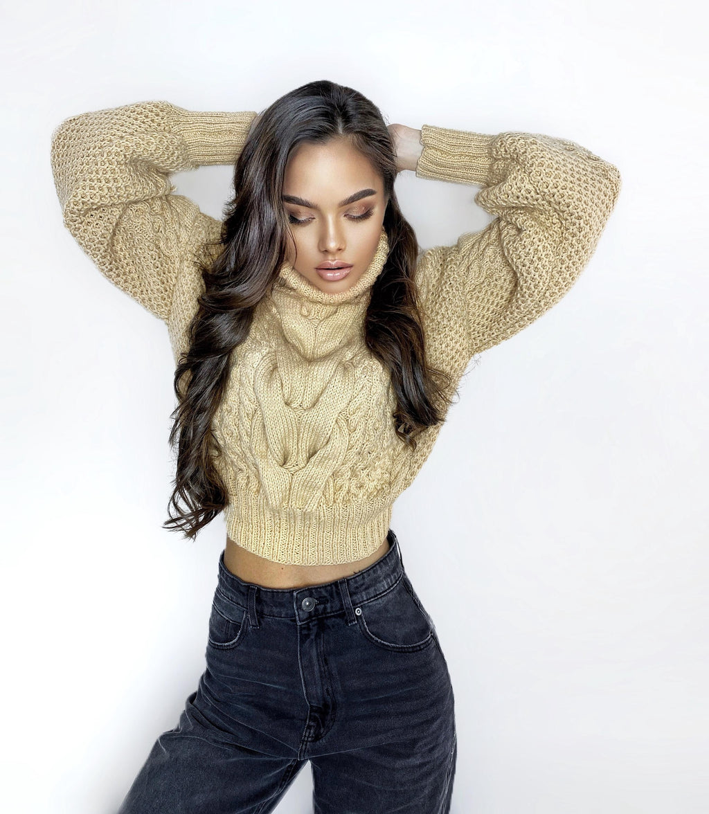 Chunky crop hand knitted Pastel light beige Milk sweater Knit Turtleneck Oversize Pullover Womens Cable knit merino wool winter sweater