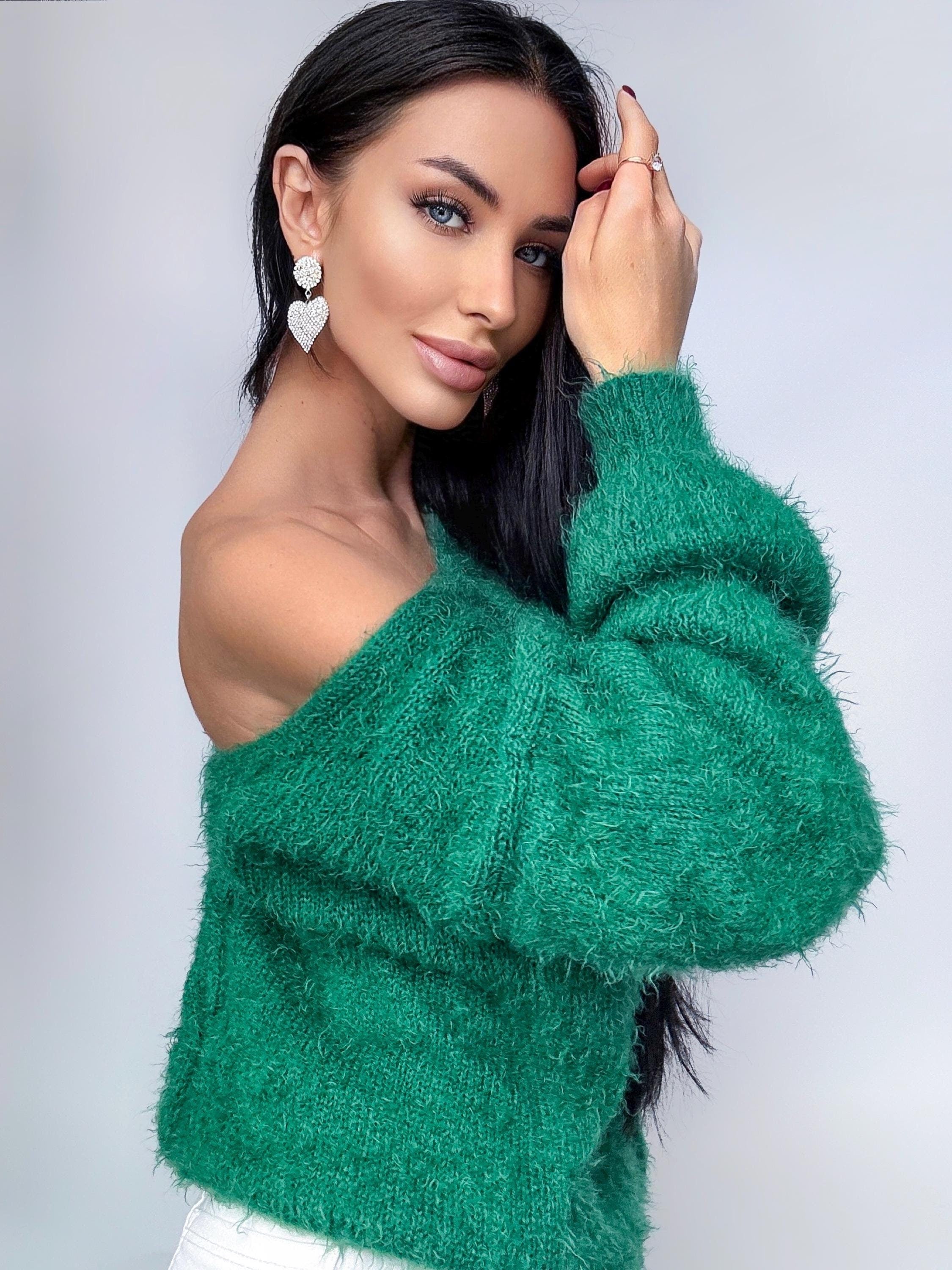 Green soft fluffy hand knit body friendly wool free sweater Open back Deep neckline Knit emerald fluffy pullover Loose fit oversized V-neck