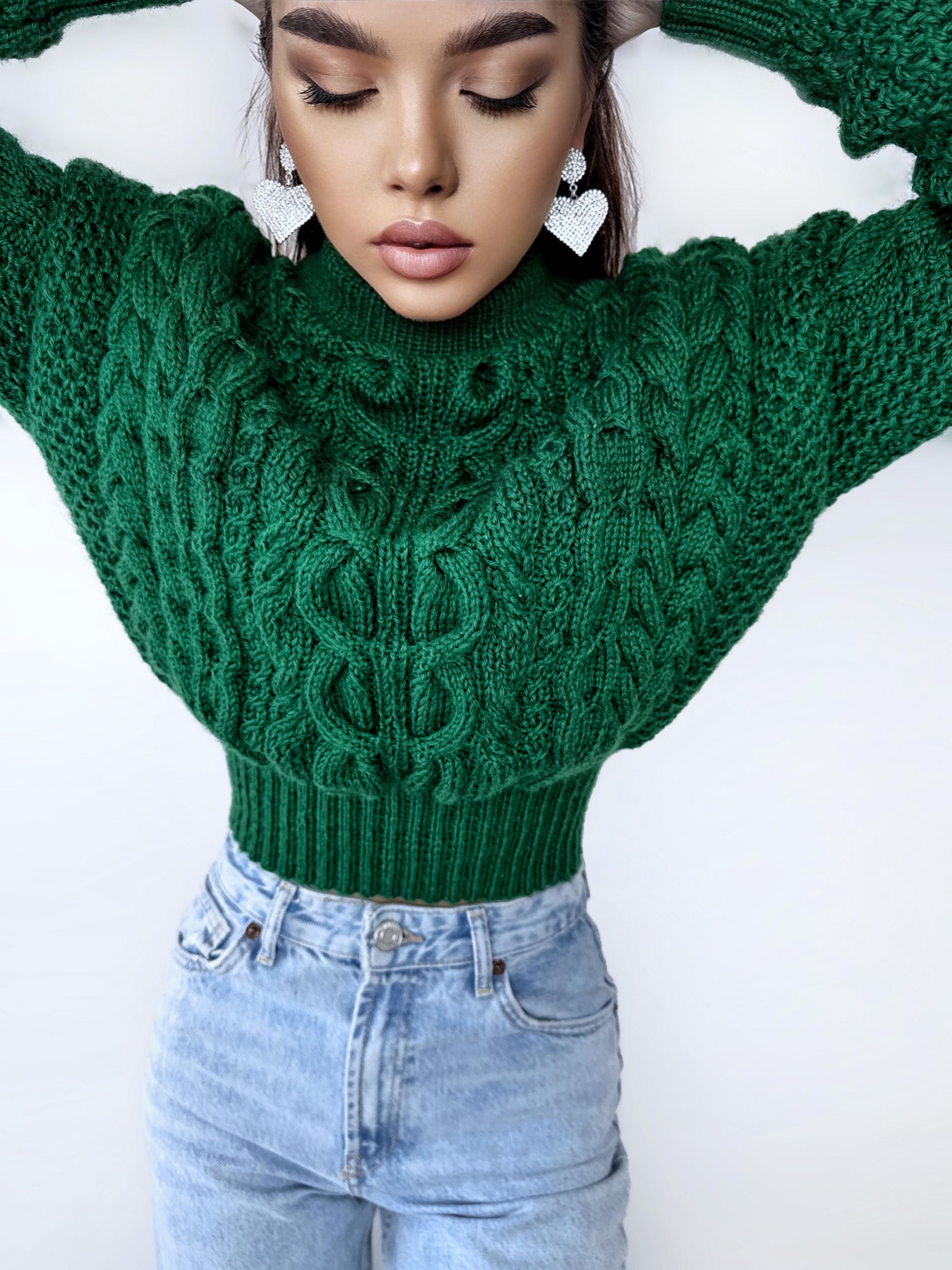 Green crop soft merino wool hand knit sweater womans Hand Knitted Emerald Jumper Cable Knit Loose Knit Oversized High Narrow waist elastic