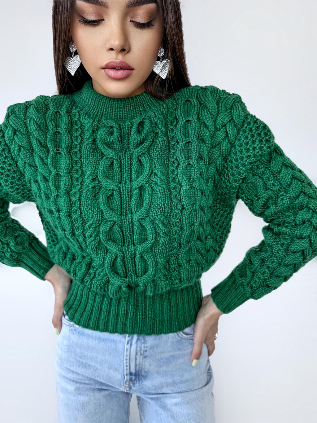 Cable knit green crop soft merino wool high waist hand knit malachite sweater womans Chunky knit Emerald Jumper Loose Knit Oversized