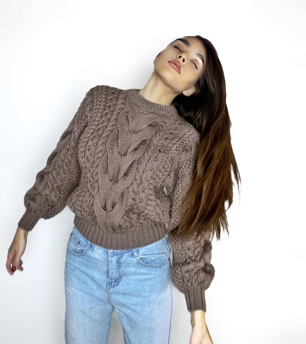 Hand knit Light brown Beige Pastel soft wool sweater for women Three-quarter sleeve Chunky merino wool oversize sweater Cable knit pullover