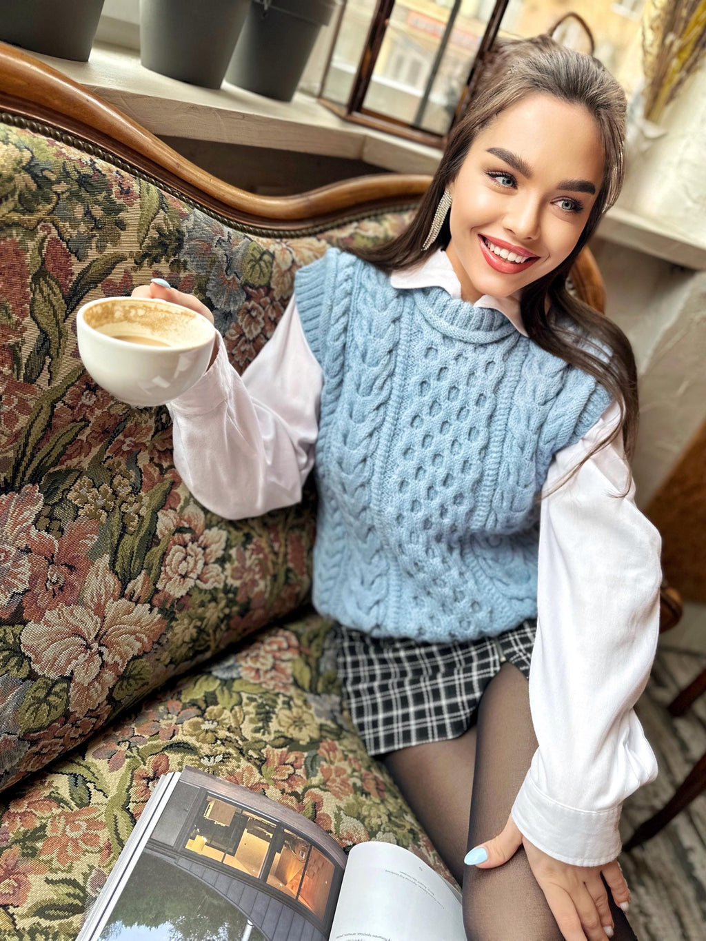 Knit alpaca wool sweater vest Chunky blue hand knit Sweater vest women Cable knit sweater office clothing Sleeveless Crew neck knit vest