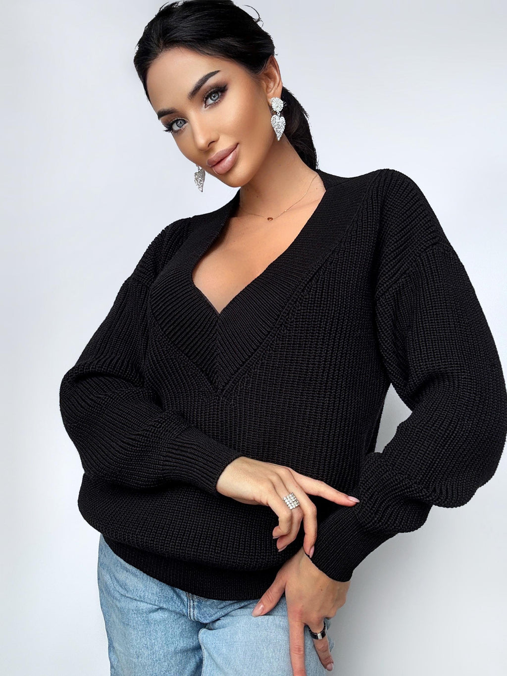 Knitted merino wool V neck Black sweater women Knit pullover Bright sweater Womens Chunky knit oversize pullover Office style