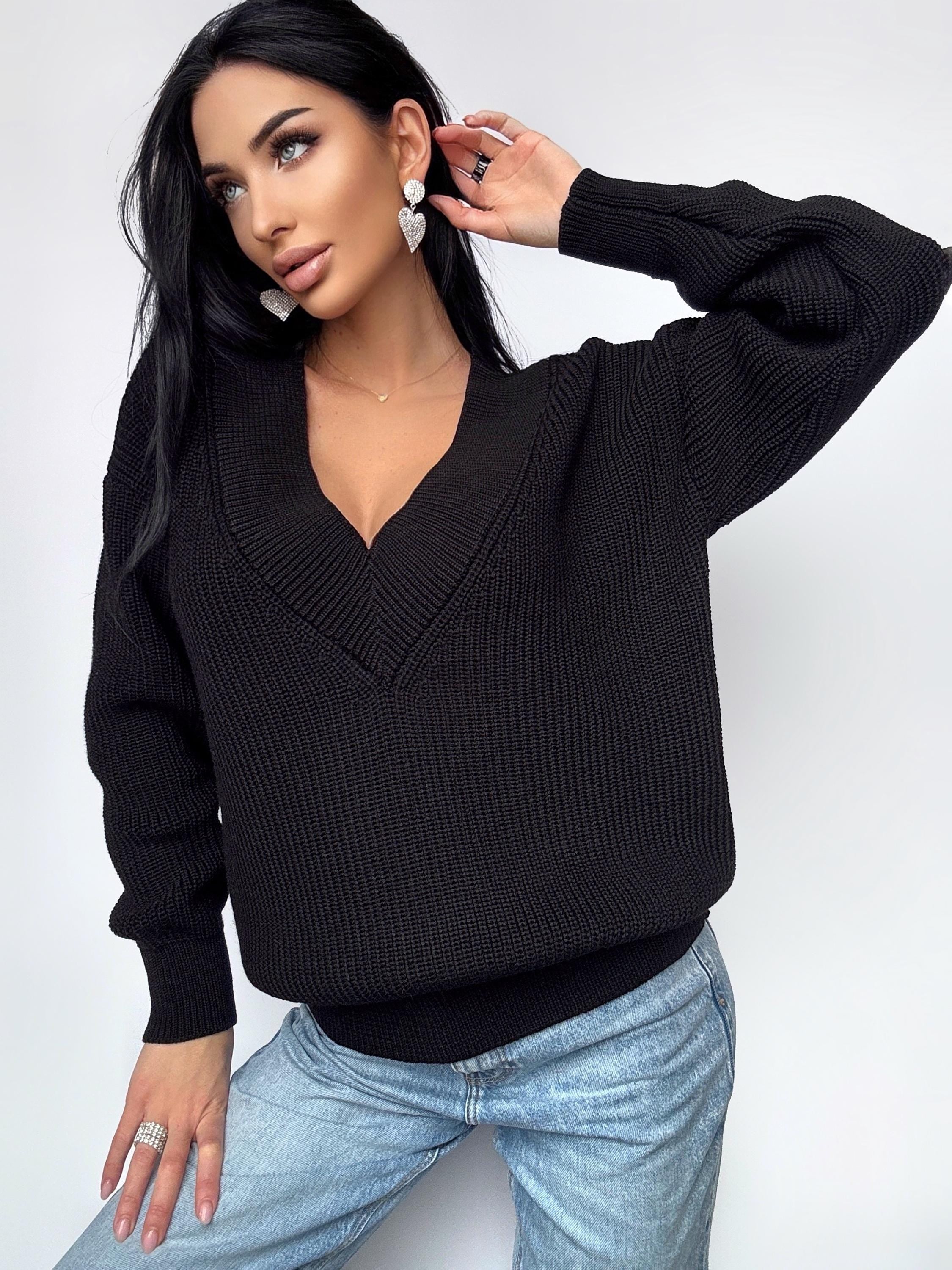 Knitted merino wool V neck Black sweater women Knit pullover Bright sweater Womens Chunky knit oversize pullover Office style