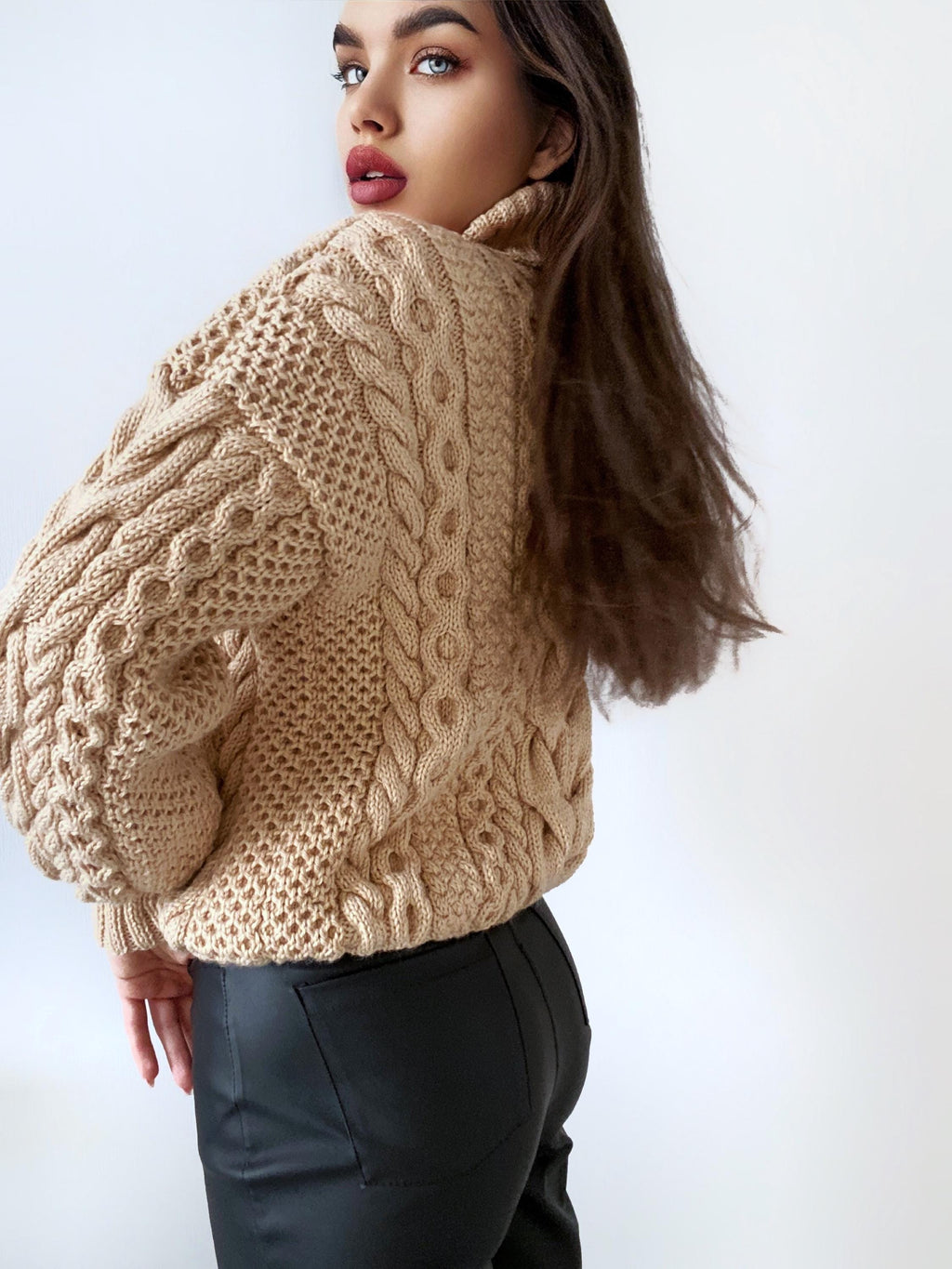 Hand knit sweater Chunky knit turtleneck pullover Oversize cozy sweater Women cable knit sweater White Cream Beige