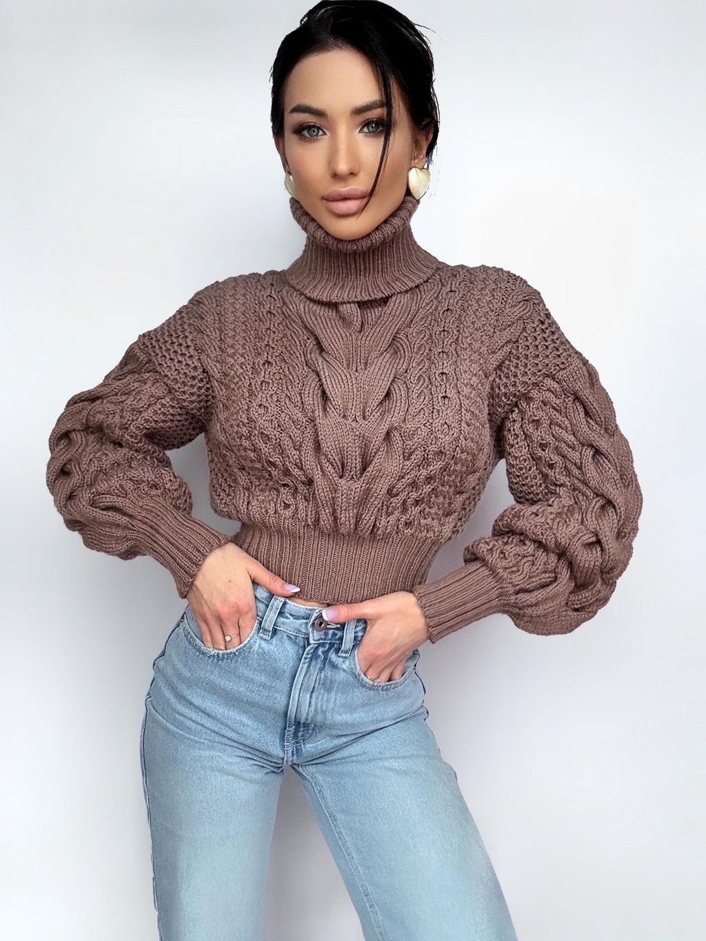 Crop hand knitted Chocolate brown retro merino wool sweater Chunky Knit Turtleneck Pullover Women's Cable knit cozy wool winter sweater