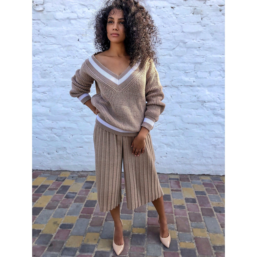 Two pieces knit womens suit beige Set Culotte pants/sweater Warm wool knitted suit Vintage costume Minimalist oversize suit/trousers pleated