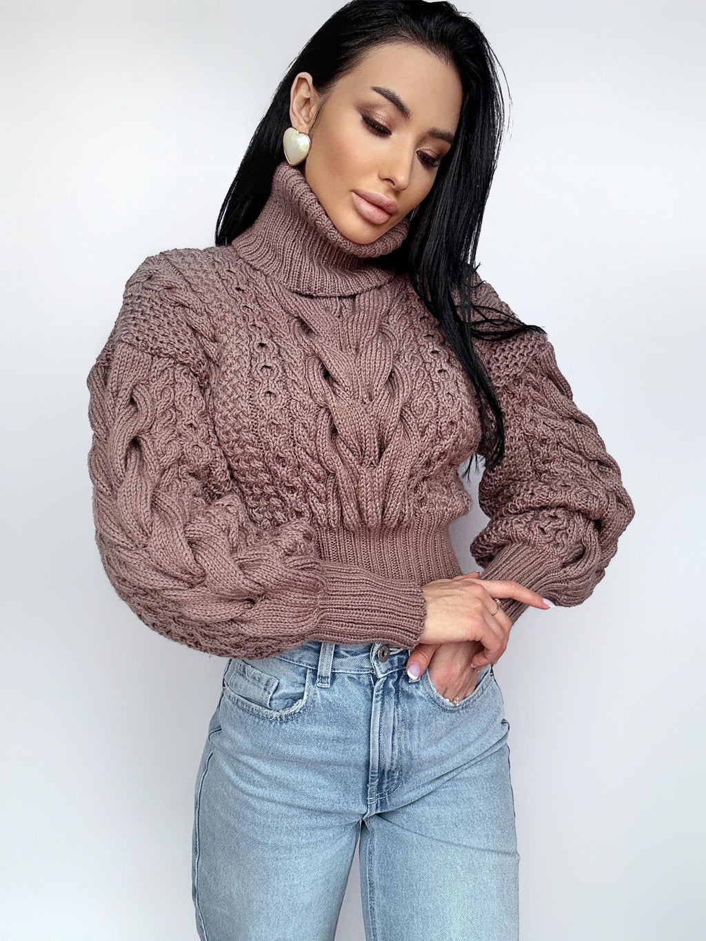 Crop hand knitted Chocolate brown retro merino wool sweater Chunky Knit Turtleneck Pullover Women's Cable knit cozy wool winter sweater