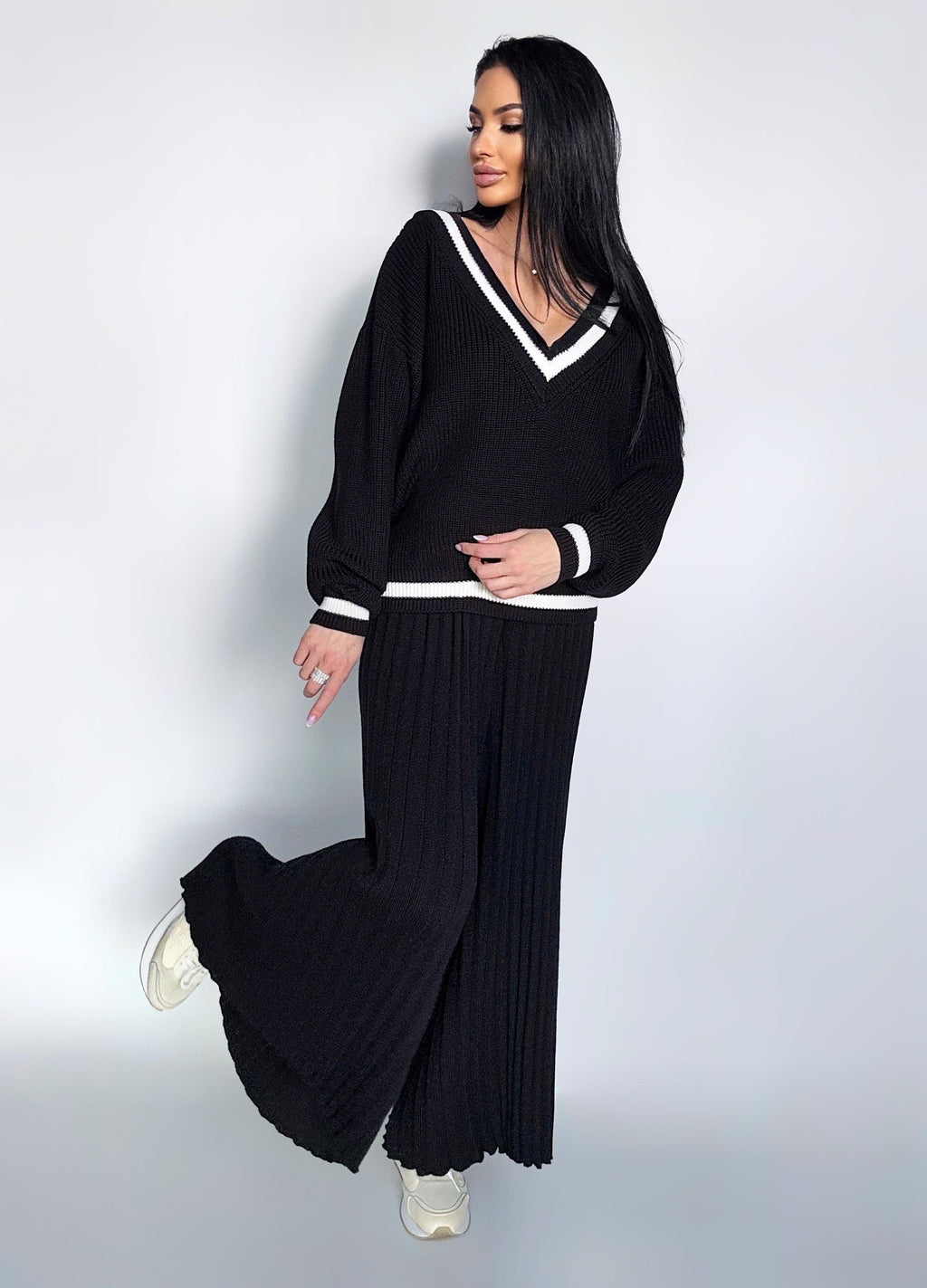 Knitted two piece set for women Black merino knit pantsuit Knit v-neck sweater pleated pants Fall sweater and pants suit Sweater costume