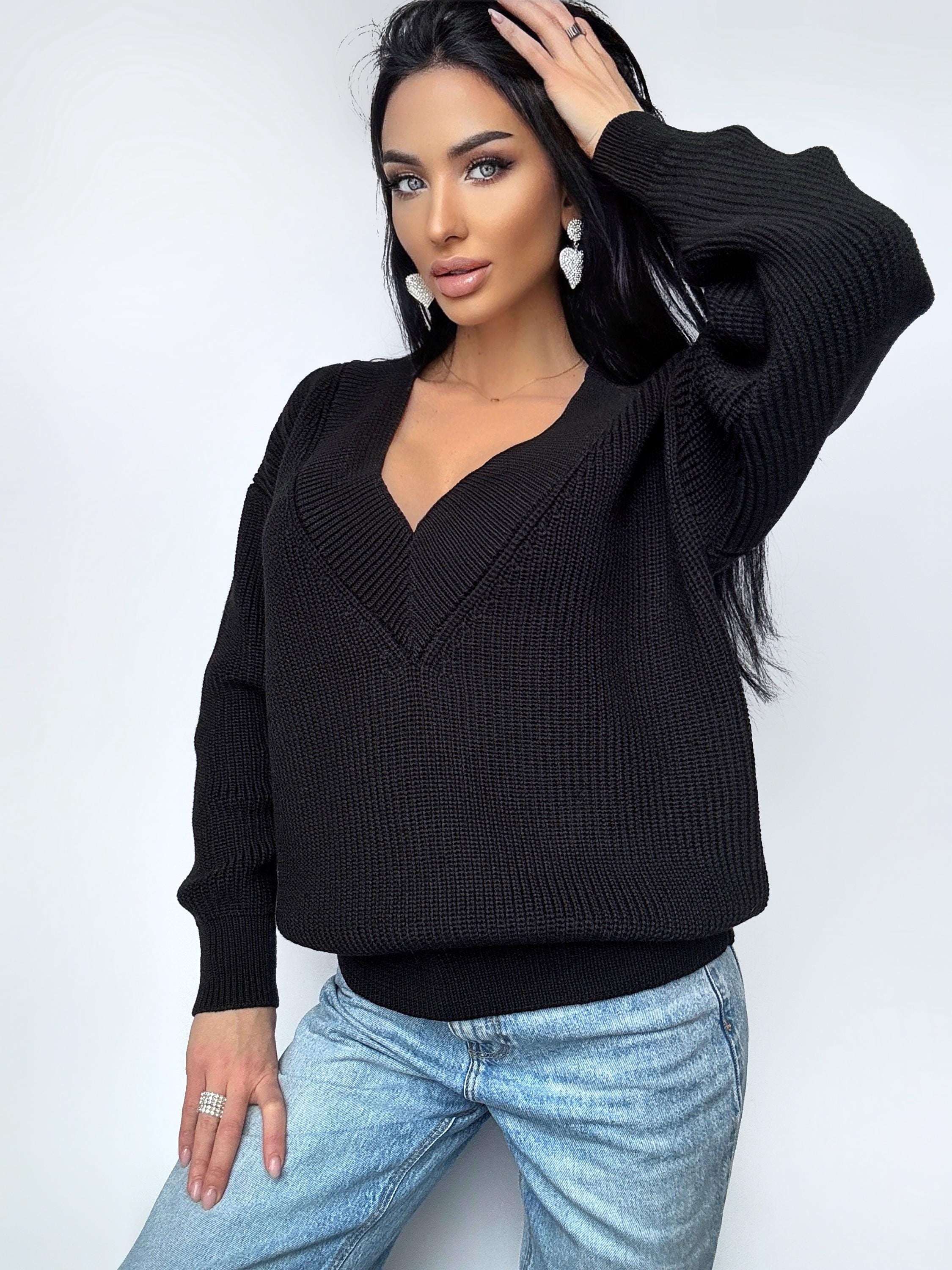 Knitted merino wool V neck Black sweater women Knit pullover Bright sweater Womens Chunky knit oversize pullover Office style