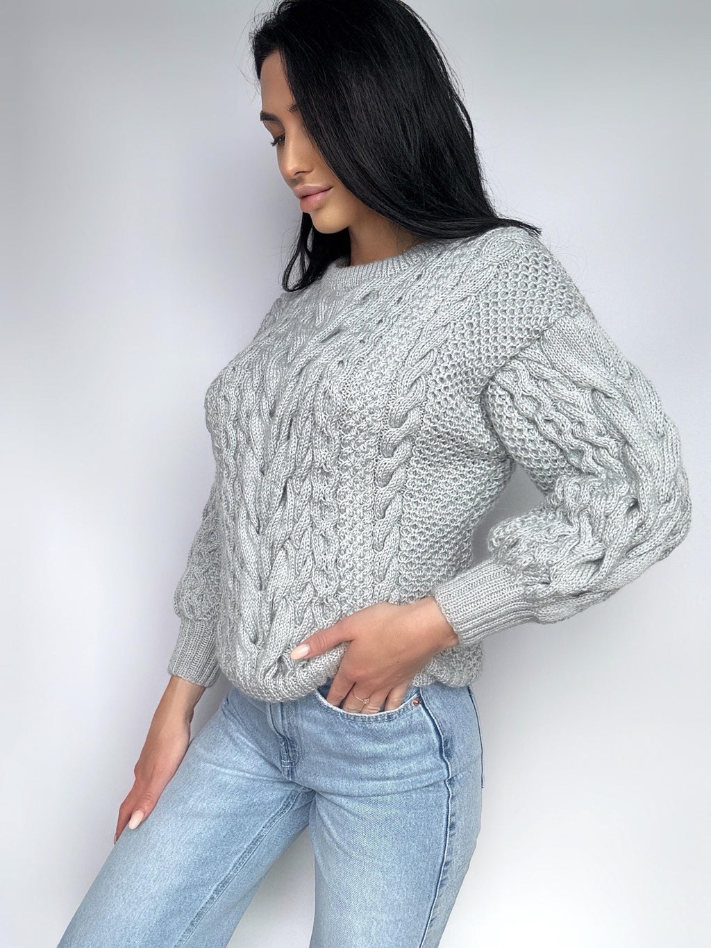 Gray blue knit wool sweater women Chunky knitted jumper 7/8 sleeve Cable knitting Loose knit Oversized light blue knitted wool pullover