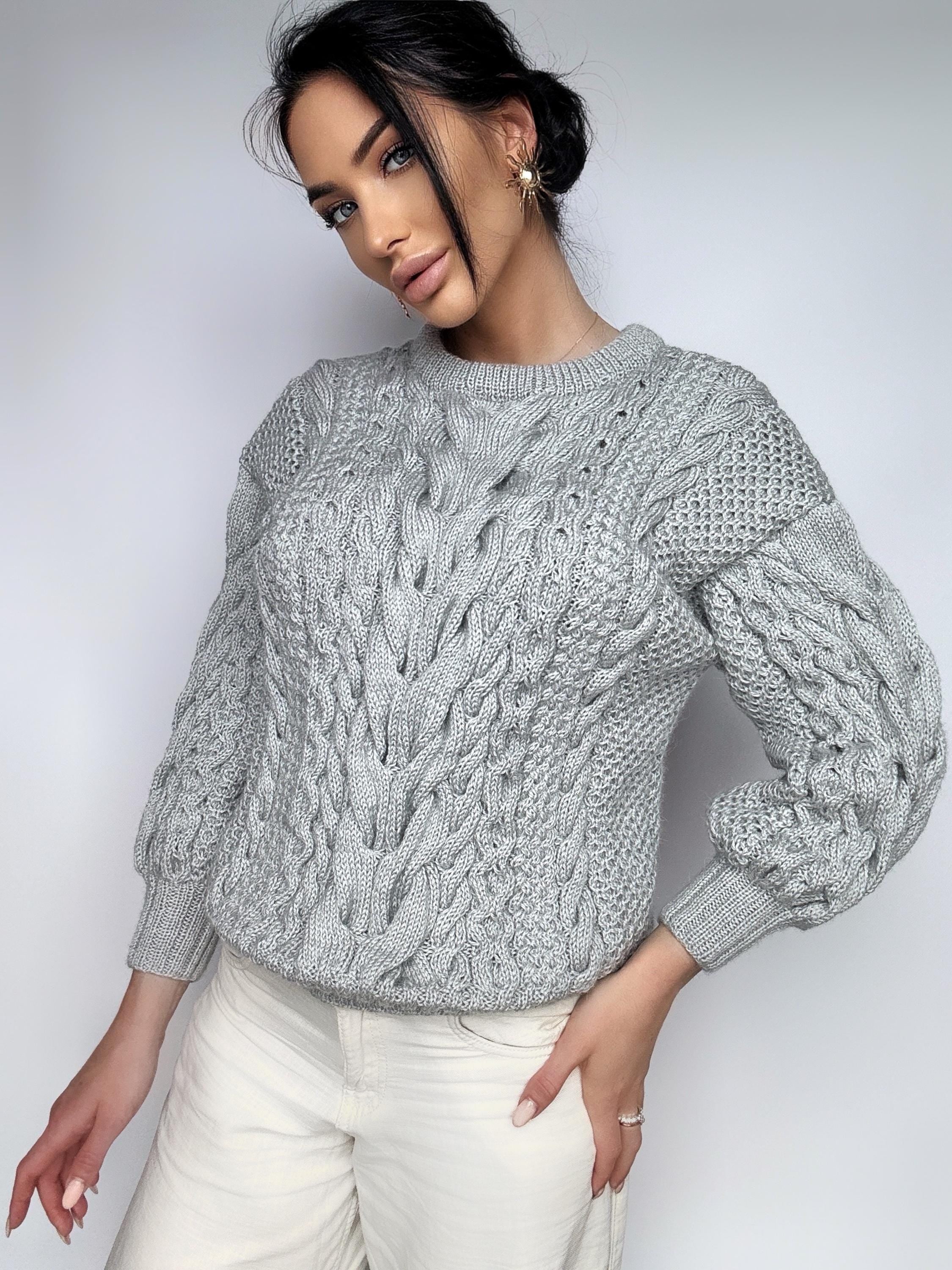 Gray blue knit wool sweater women Chunky knitted jumper 7/8 sleeve Cable knitting Loose knit Oversized light blue knitted wool pullover