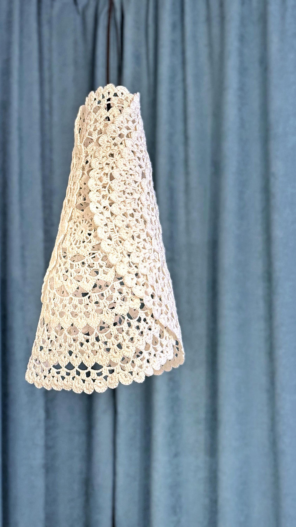 Modern Crochet Lights Boho Light Pendant Crochet White Cream Frame Lampshade Fringe Chandelier Handmade Suspension Light Fiesta Lampshade