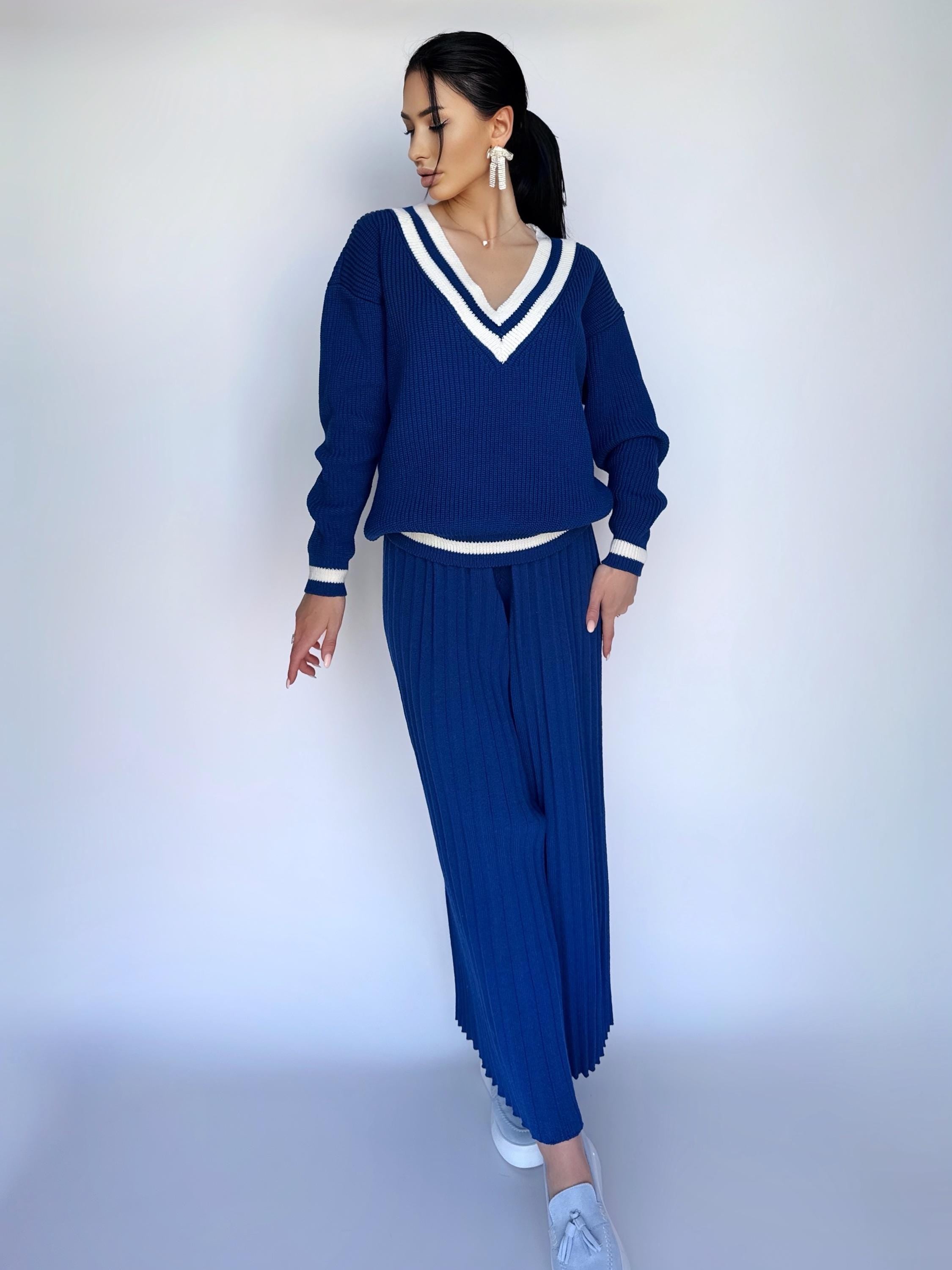 Knitted two piece set for women/Blue merino knit pantsuit/knit v-neck sweater pleated pants/Bright sweater and pants/Knit Sweater Set Women