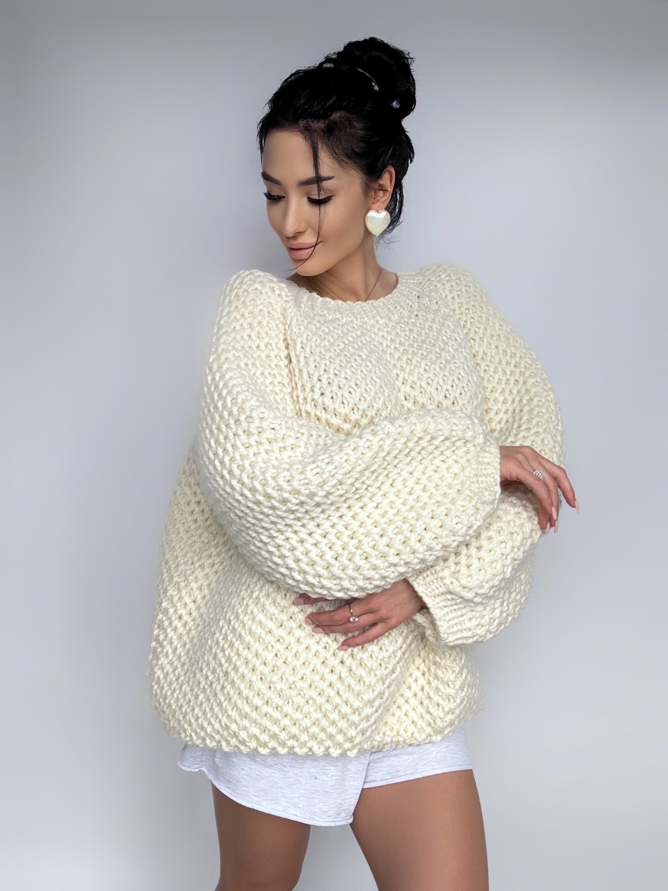 Chunky hand knit UNISEX alpaca wool mix soft cream milk sweater women Loose Fit Sweater Cable knit big cozy pullover for men