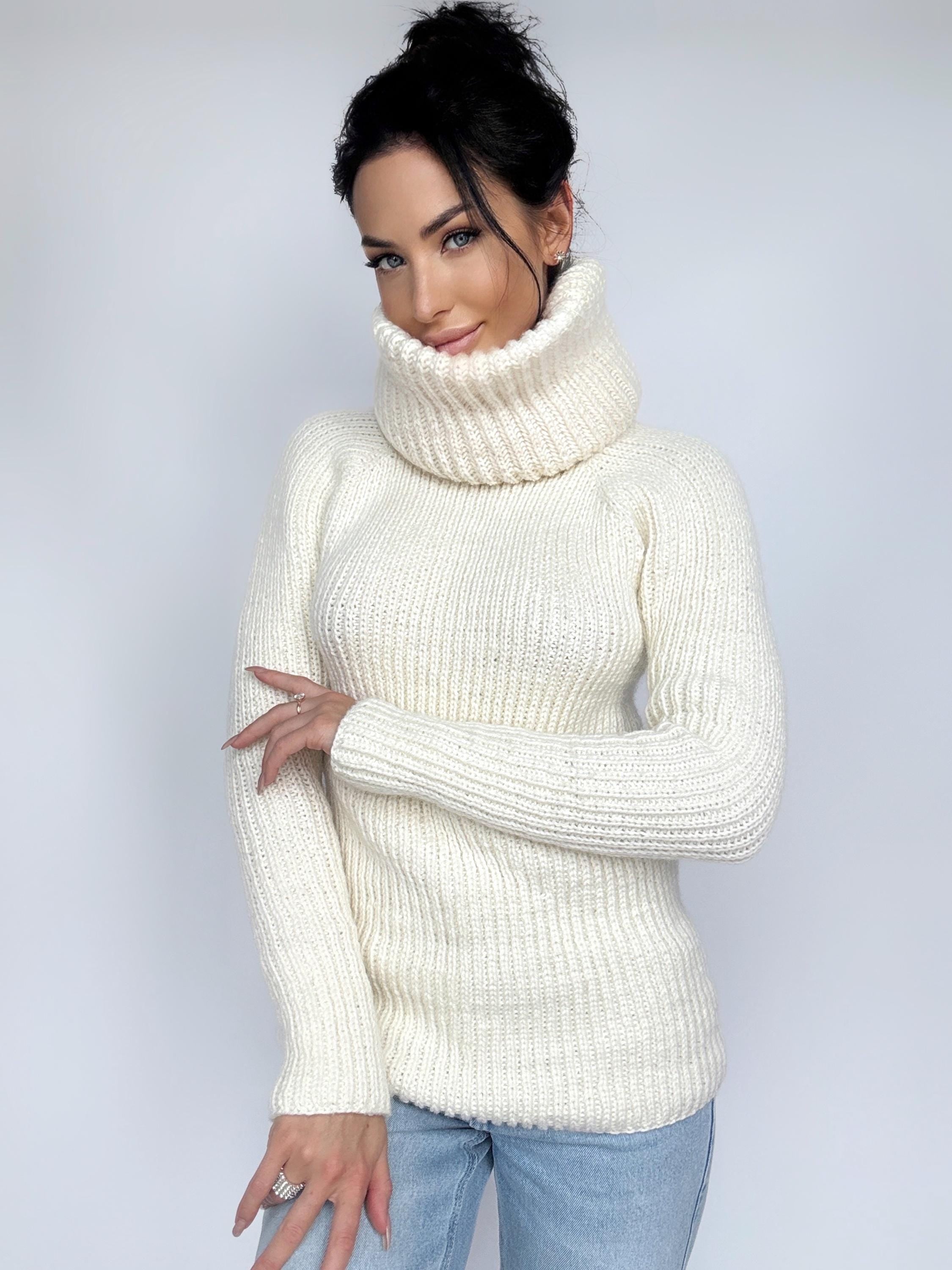 Cable hand knit white merino wool big collar Mini sweater dress Chunky Knit Turtleneck Pastel dress Womens winter wool dress high collar
