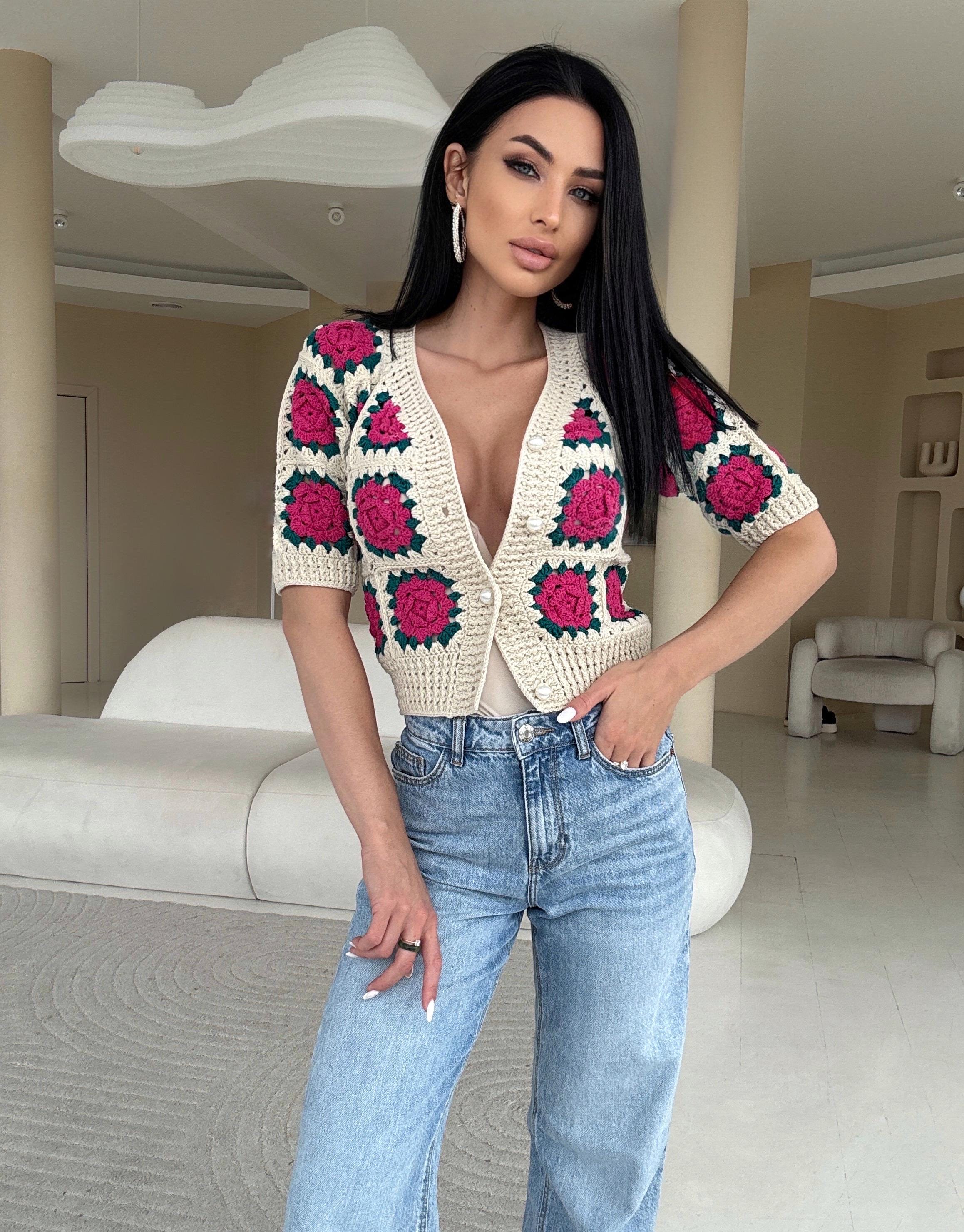 Crop crochet floral light beige pink on buttons cotton cardigan Shot sleeve top flowers roses Boho Women Knit summer blouse half sleeve