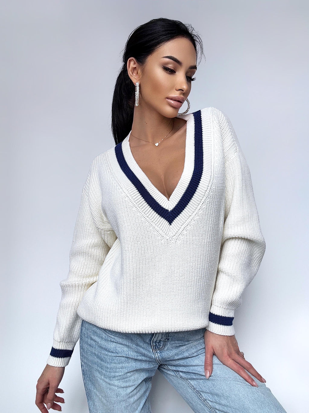 Merino wool V-neck white milky blue cable knitted university sweater Chunky knit sweater woman Office pullover Thigh-High Sweater