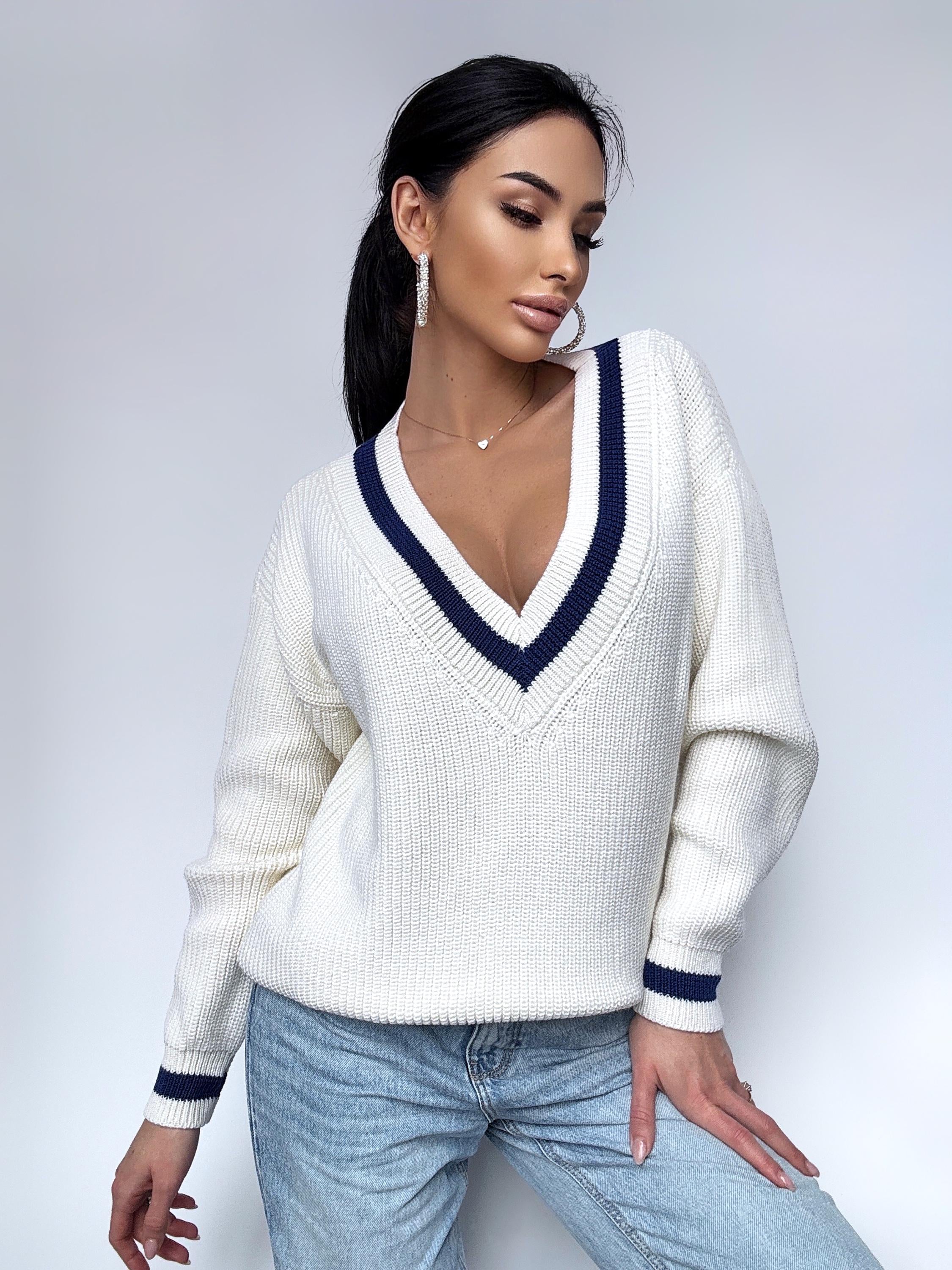 Merino wool V-neck white milky blue cable knitted university sweater Chunky knit sweater woman Office pullover Thigh-High Sweater