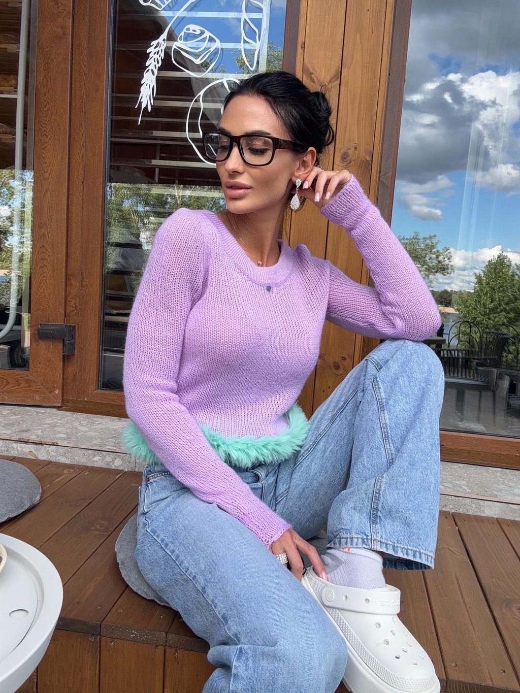 Cropped mohair lilac sweater with blue imitation feathers Pink crop fuzzy pullover skinny long sleeves boat neck Party sweater blue feathers