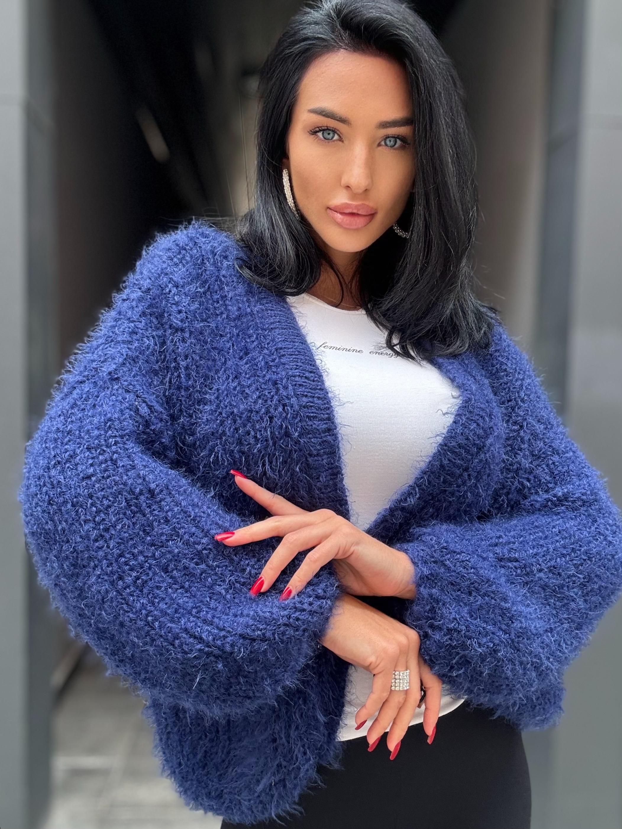 Wool free/ merino wool mix Royal blue cardigan women Wool substitute sweater knitted coat Jacket Bridal shrug bolero Fluffy short cardigan