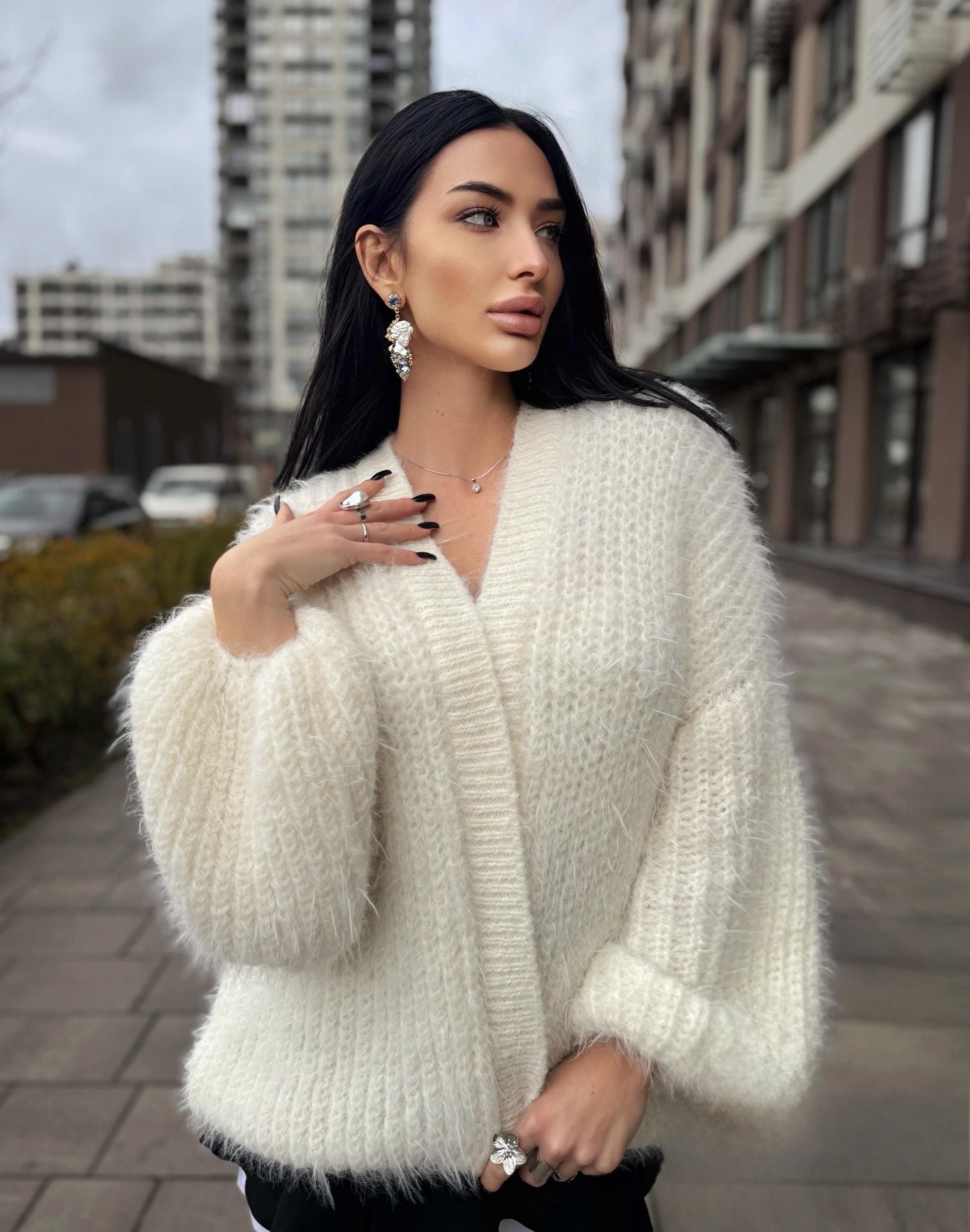Merino wool white ice cream soft cropped fluffy cardigan women Wedding cardigan Mohair sweater Hand knitted coat Jacket Bridal shrug bolero