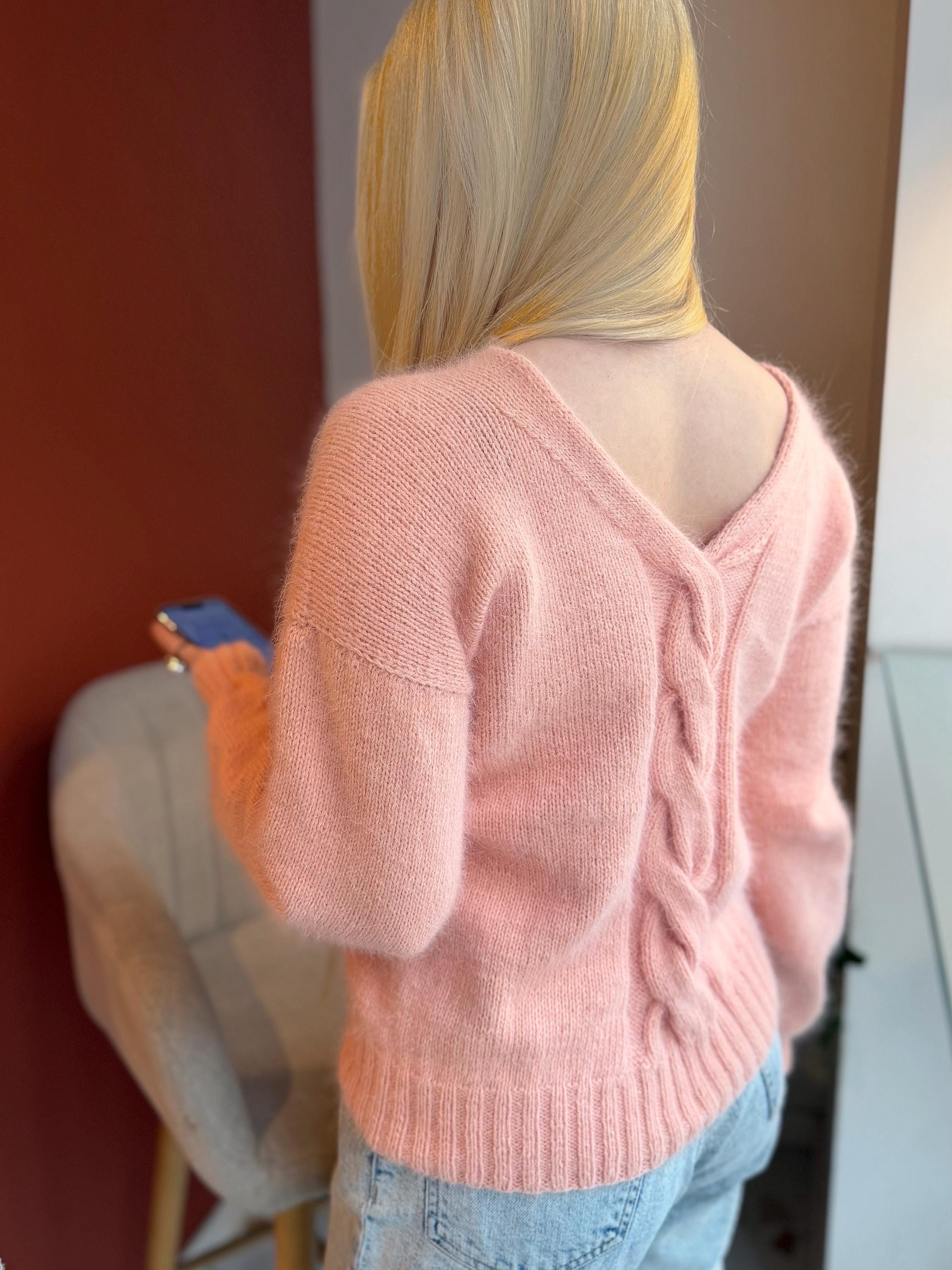 Hand knit angora sweater Soft peach Open back Deep neckline Knit fluffy angora pullover Loose fit oversized V-neck Top long sleevs Cozy