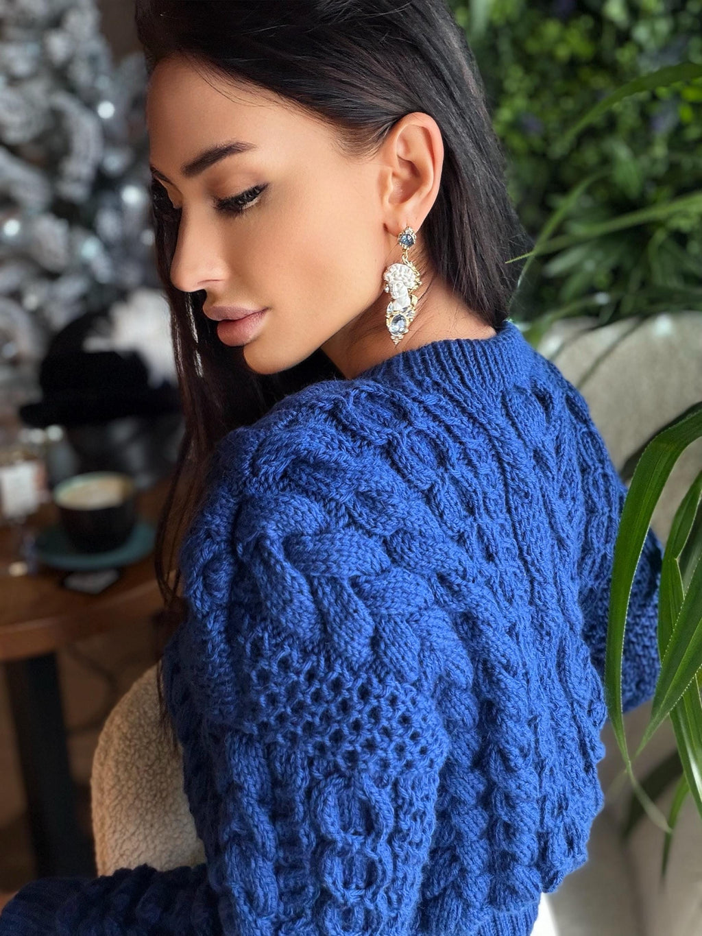 Cropped hand knit merino wool dark royal blue aran sweater top women Crop jumper Cable knitting Loose knit oversized High waist