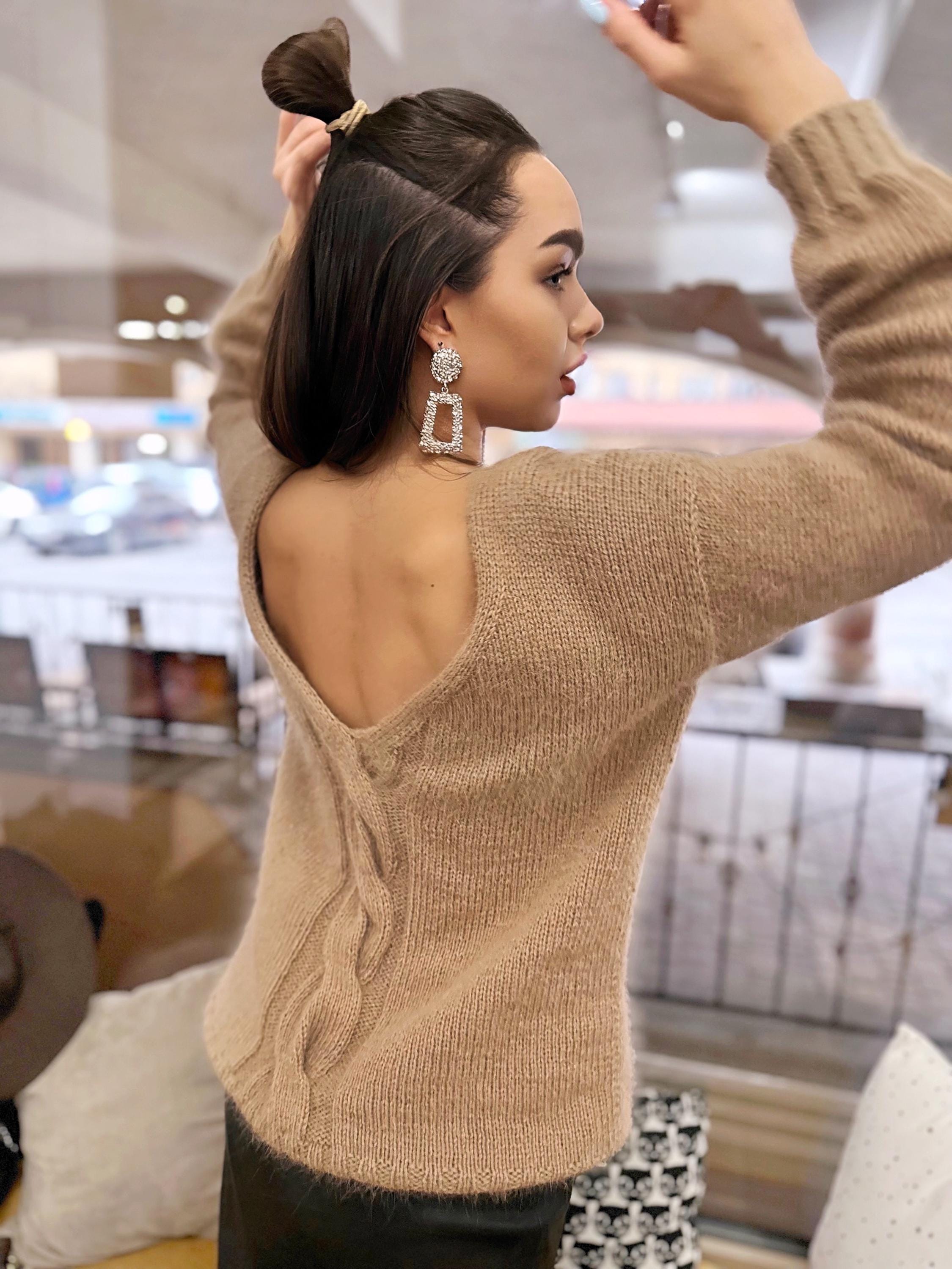 Hand knit angora wool beige V nek sweater Open back Deep neckline Pastel cozy fluffy angora pullover oversized Top long sleevs