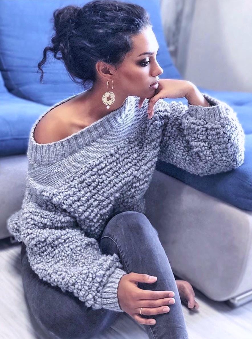 Cable hand knit boucle alpaca wool gray sweater Chunky knit cropped oversize One shoulder big cable knit sweater women