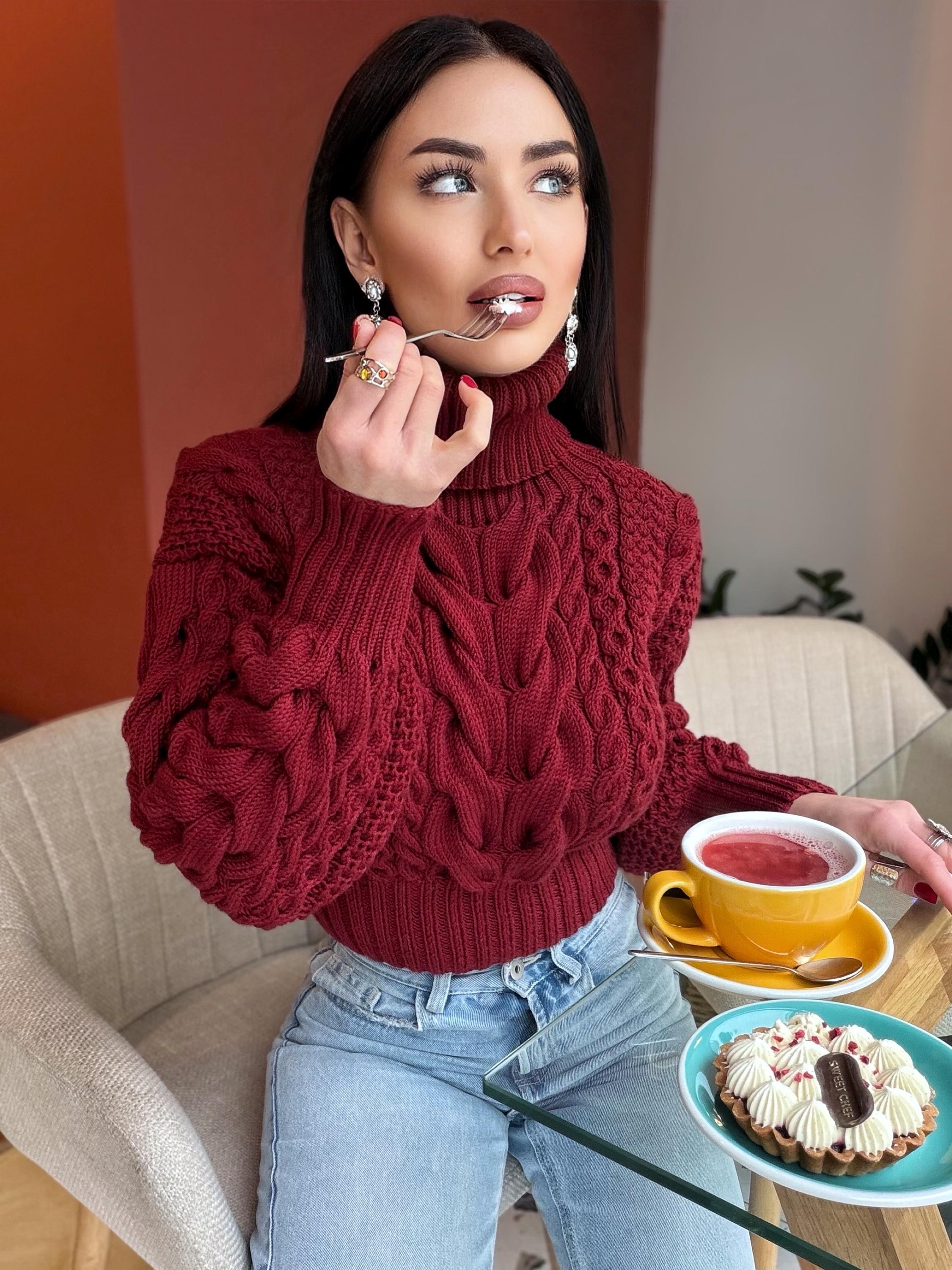 Crop hand knit red wine 100% merino wool aran sweater turtleneck Chunky Knit Pullover Womens Cable knit merino wool winter jumper