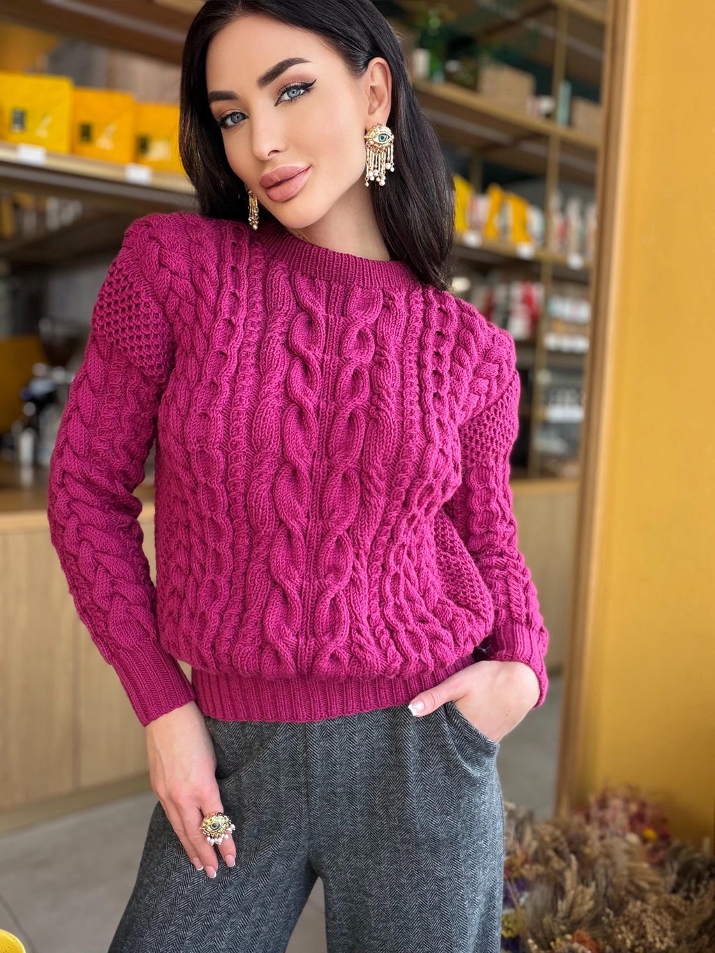Dark pink crop soft merino wool mixture knitted Sweater Women Hand Knitted Jumper Cable Loose Knit Oversized High Waist Knitted Sweater