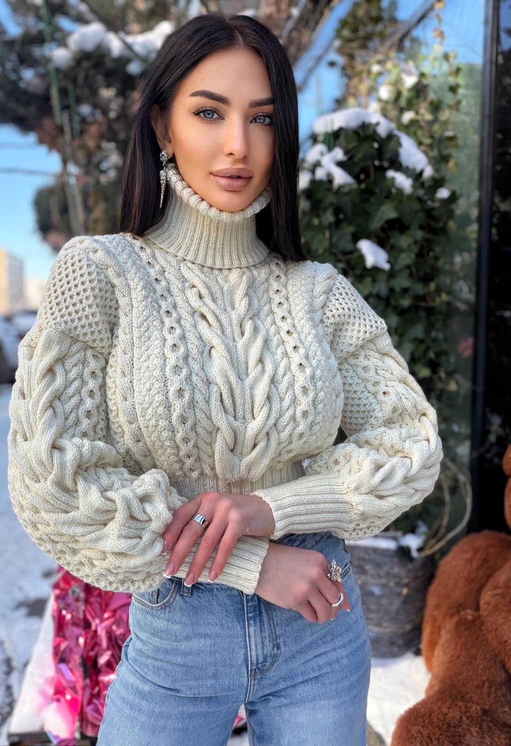 Cropped handmade white milk cream 100% merino wool aran sweater turtleneck Chunky Knit Pullover Womens Cable knit merino wool winter jumper