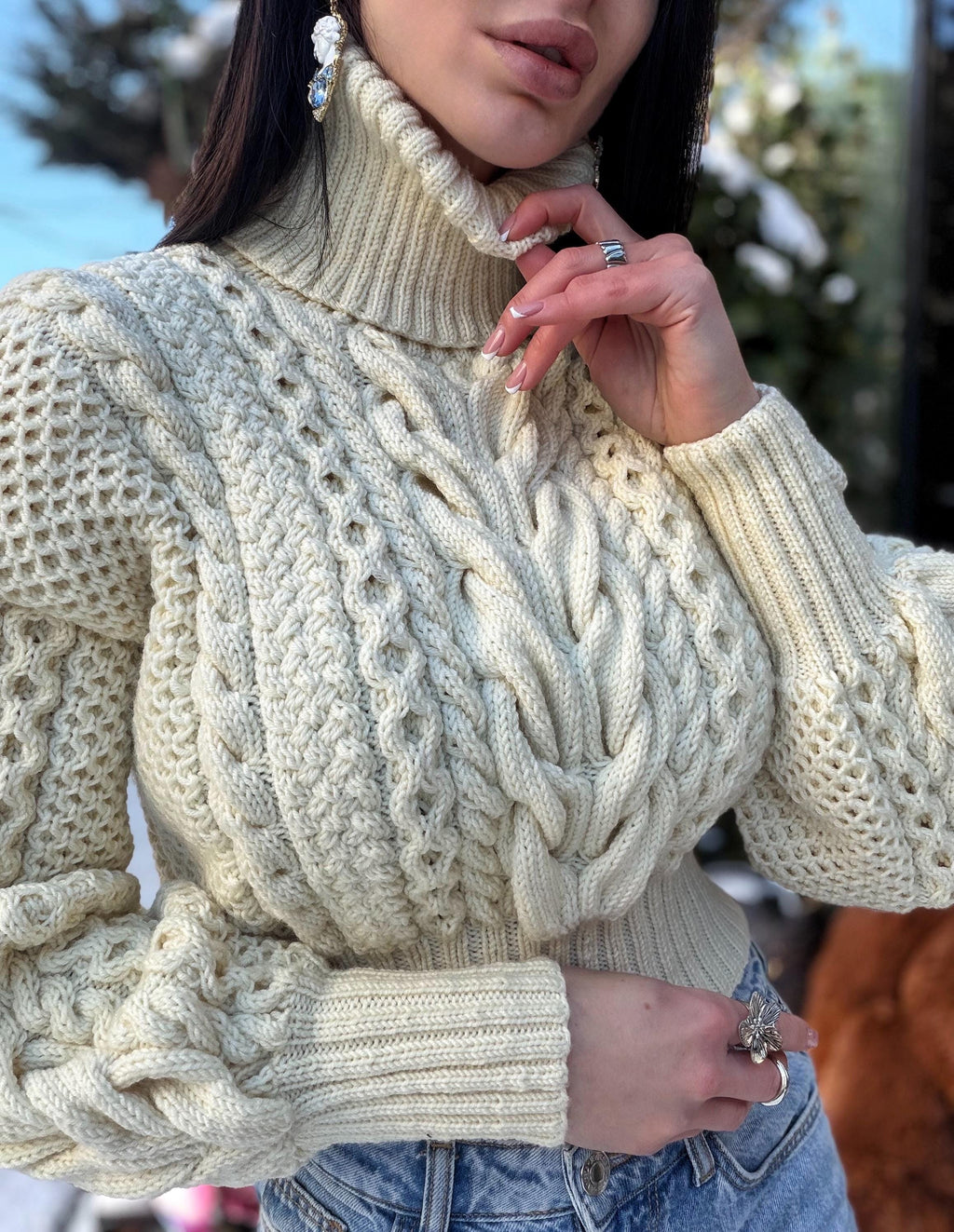 Cropped handmade white milk cream 100% merino wool aran sweater turtleneck Chunky Knit Pullover Womens Cable knit merino wool winter jumper