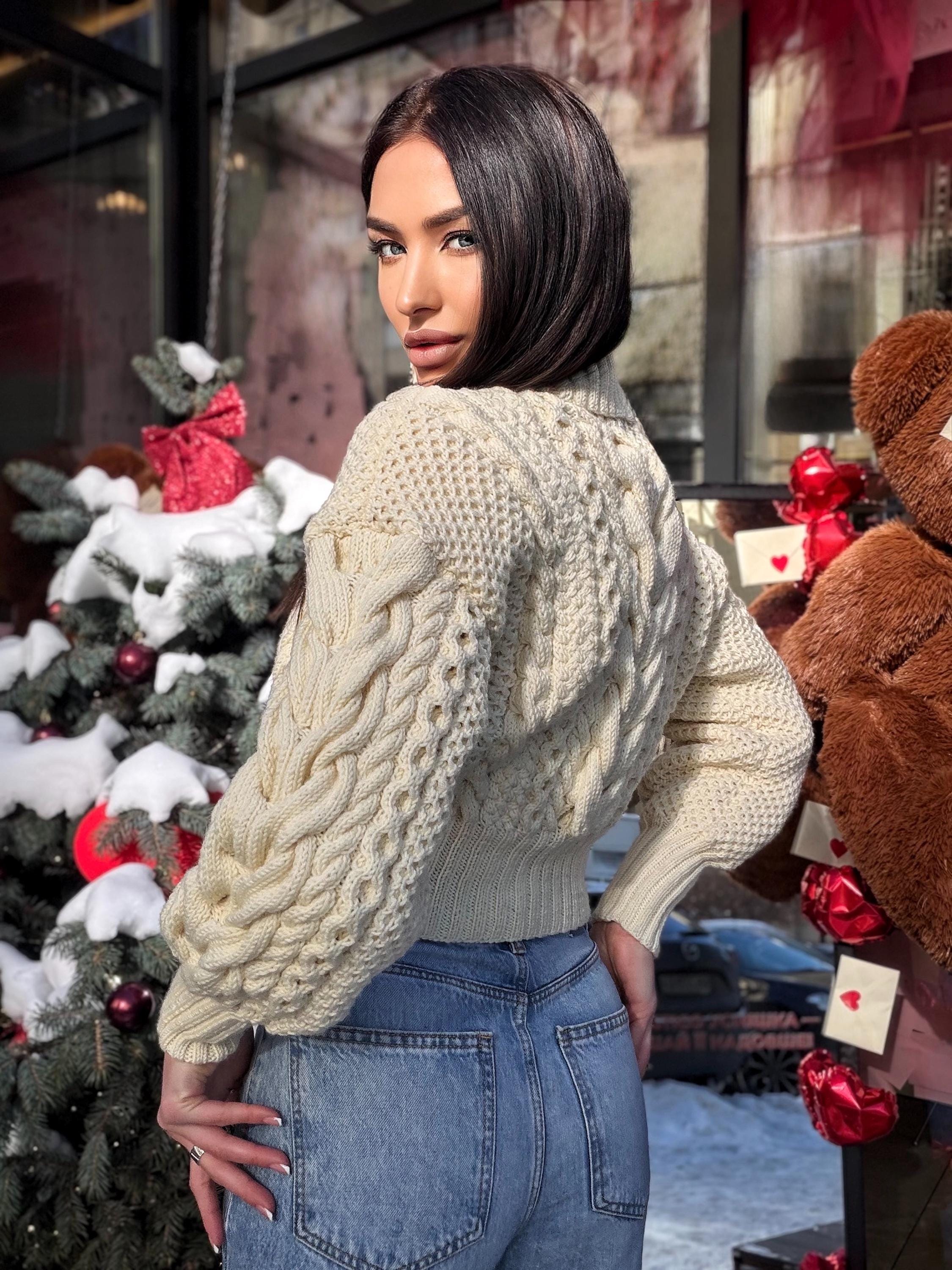 Cropped handmade white milk cream 100% merino wool aran sweater turtleneck Chunky Knit Pullover Womens Cable knit merino wool winter jumper