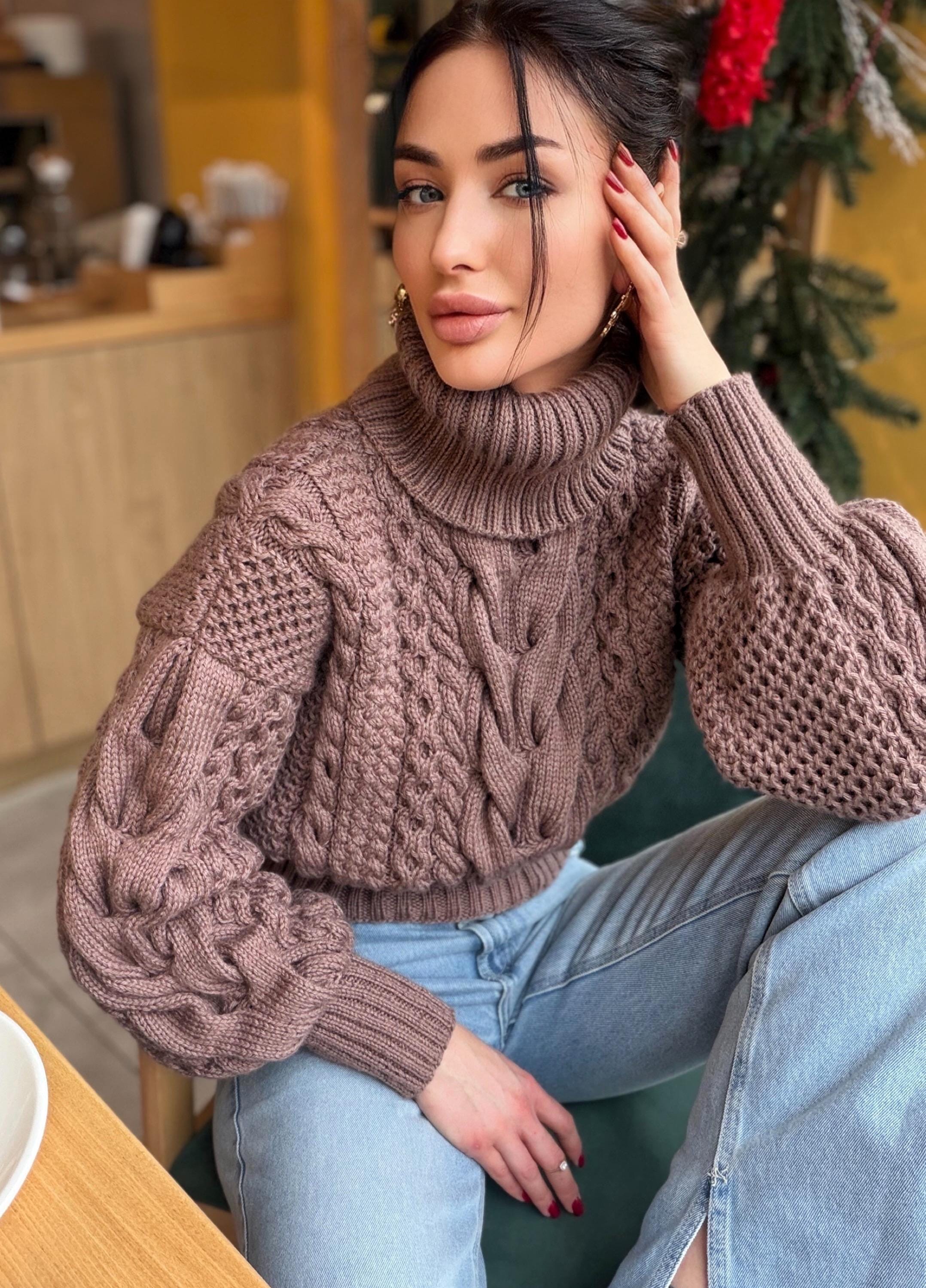 Hand knit cropped merino wool cable knit light brown beige sweater turtleneck Puff sleeves high collar Chunky knitted Pullover Womens