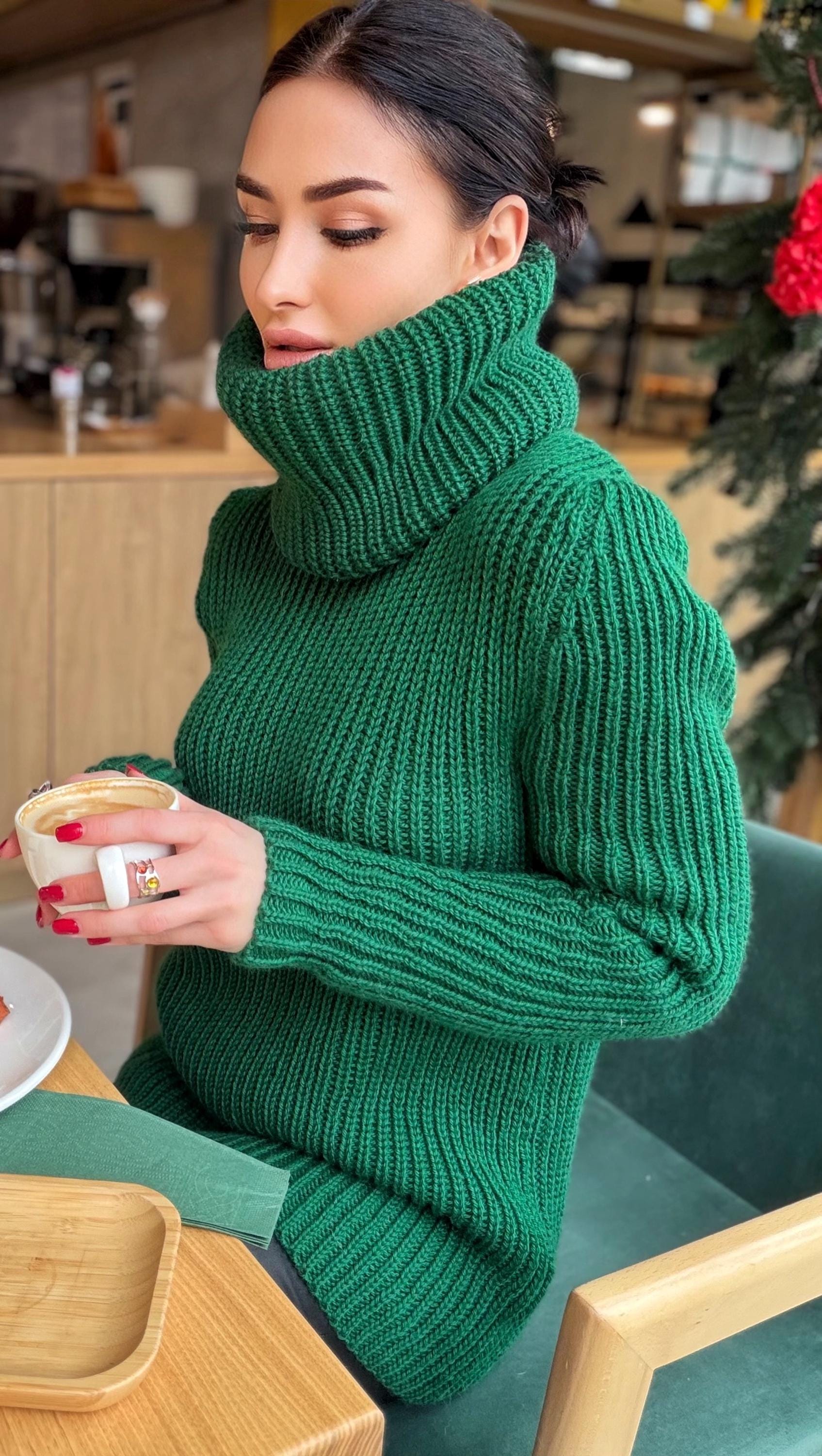 Large merino wool Emerald green big high collar long sleeves turtleneck sweater dress Chunky knit wool pullover womens Knitted fall sweater