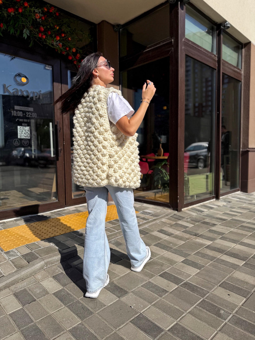 Crochet hand made alpaca wool milk cream sweater vest « balls» Chunky hand knit wool large long bubbles vest sleeveless with a knitted belt