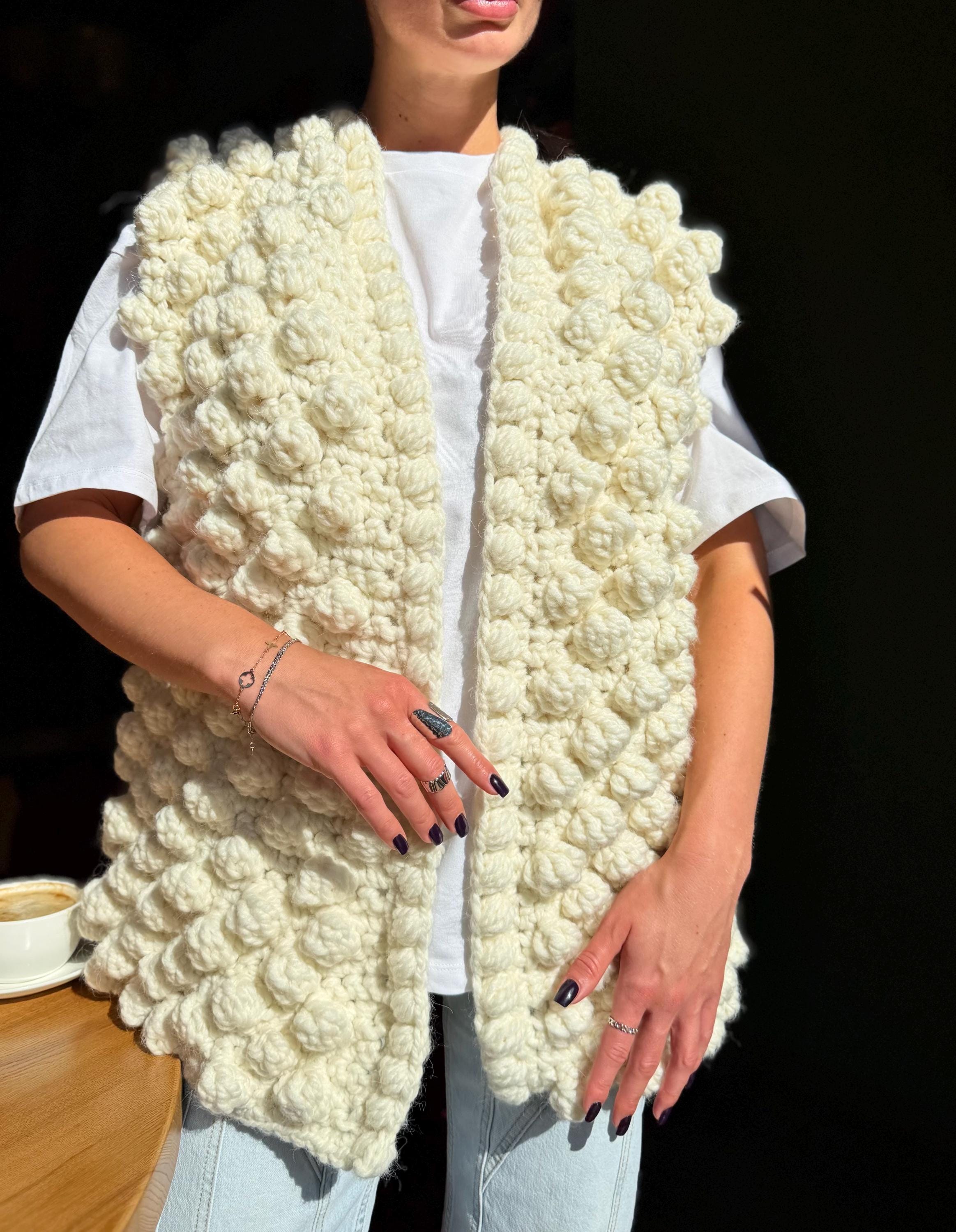 Crochet alpaca milk cream sweater vest «Popcorn» Chunki hand knit wool large long bubbles vest sleeveless with a knitted belt